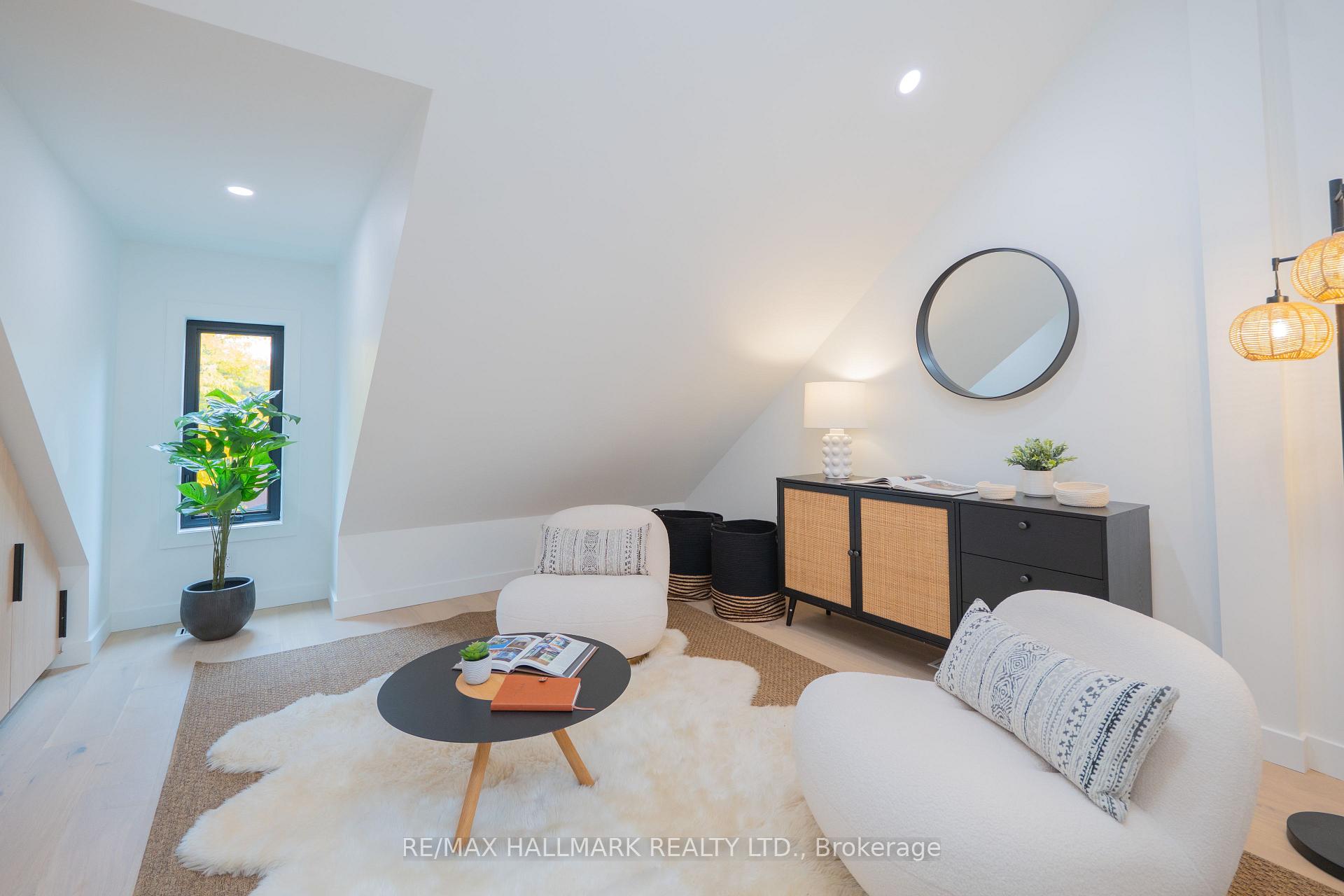 Photo 41 of 71 Langley Avenue, Toronto, North Riverdale — HOMEH