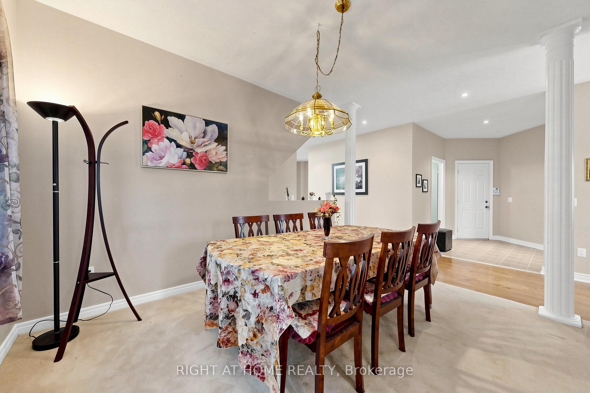 Photo 11 of 58 Treeline Boulevard, Brampton, Vales of Castlemore — HOMEH