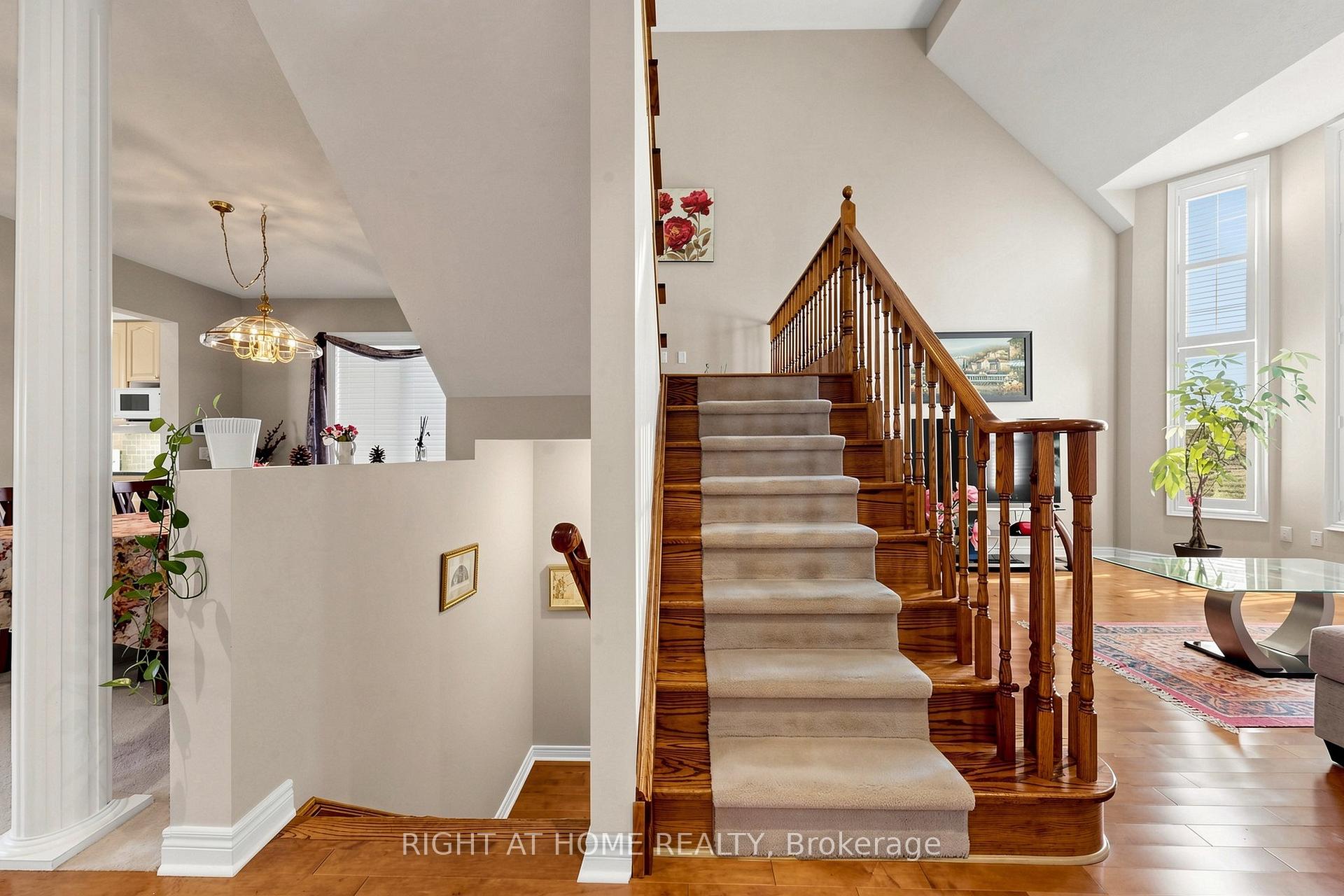 Photo 24 of 58 Treeline Boulevard, Brampton, Vales of Castlemore — HOMEH