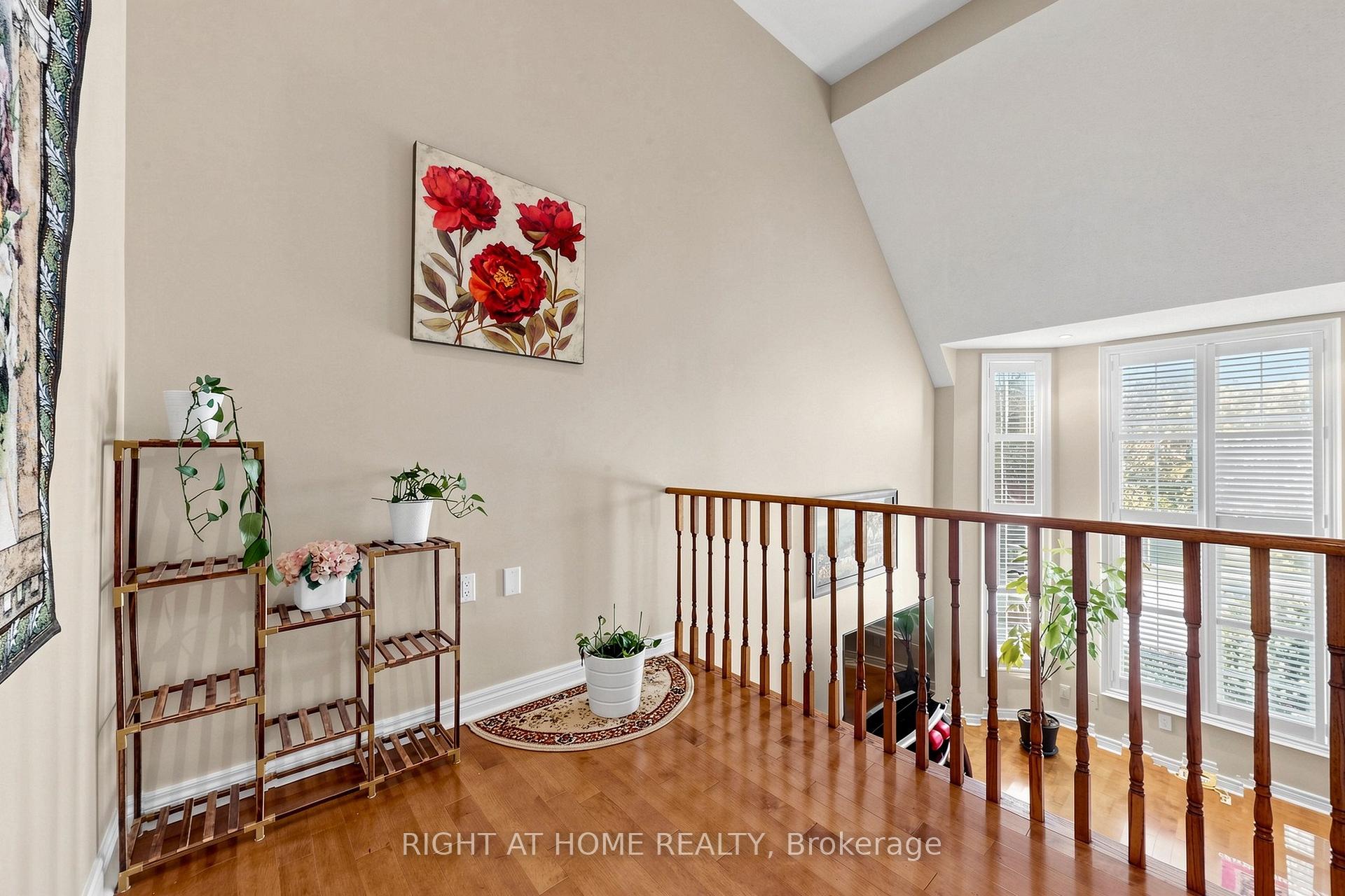 Photo 28 of 58 Treeline Boulevard, Brampton, Vales of Castlemore — HOMEH