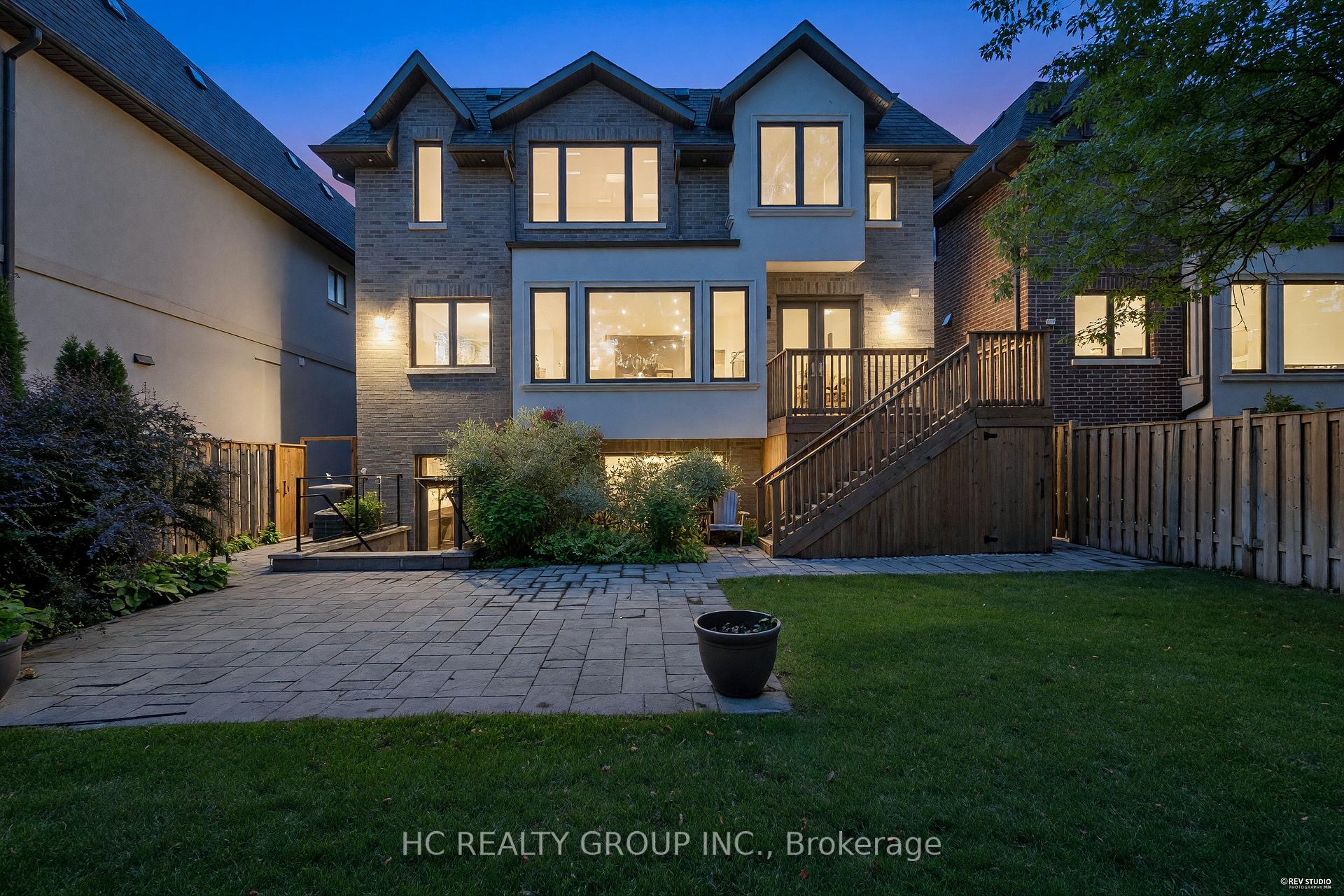 Photo 3 of 92 Glen Rush Boulevard, Toronto, Bedford Park-Nortown — HOMEH