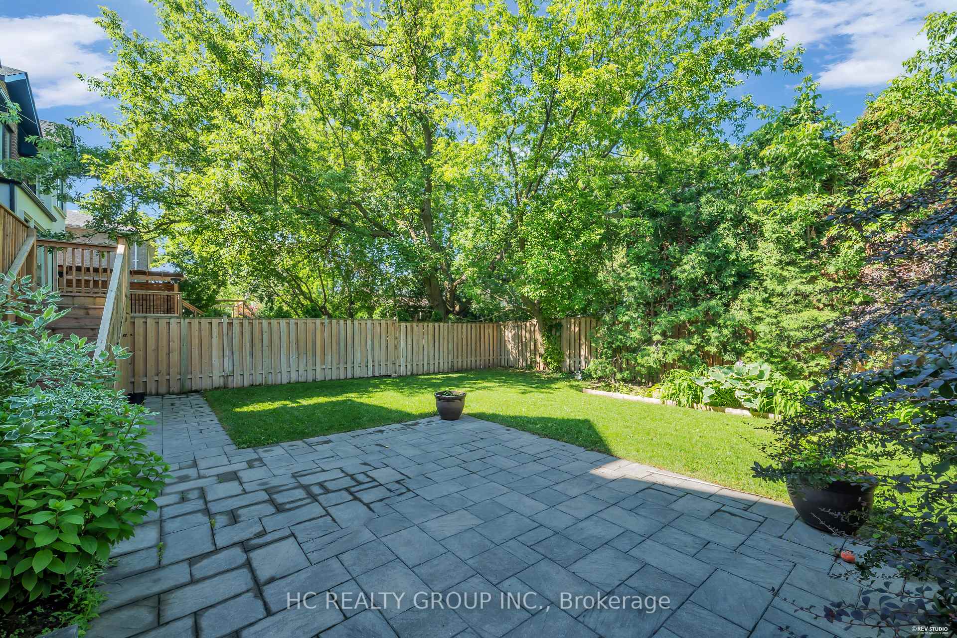 Photo 4 of 92 Glen Rush Boulevard, Toronto, Bedford Park-Nortown — HOMEH