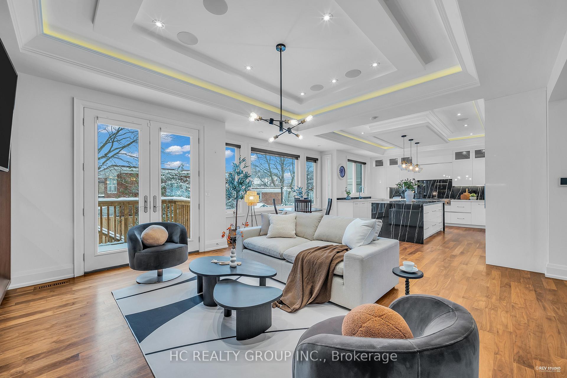 Photo 21 of 92 Glen Rush Boulevard, Toronto, Bedford Park-Nortown — HOMEH
