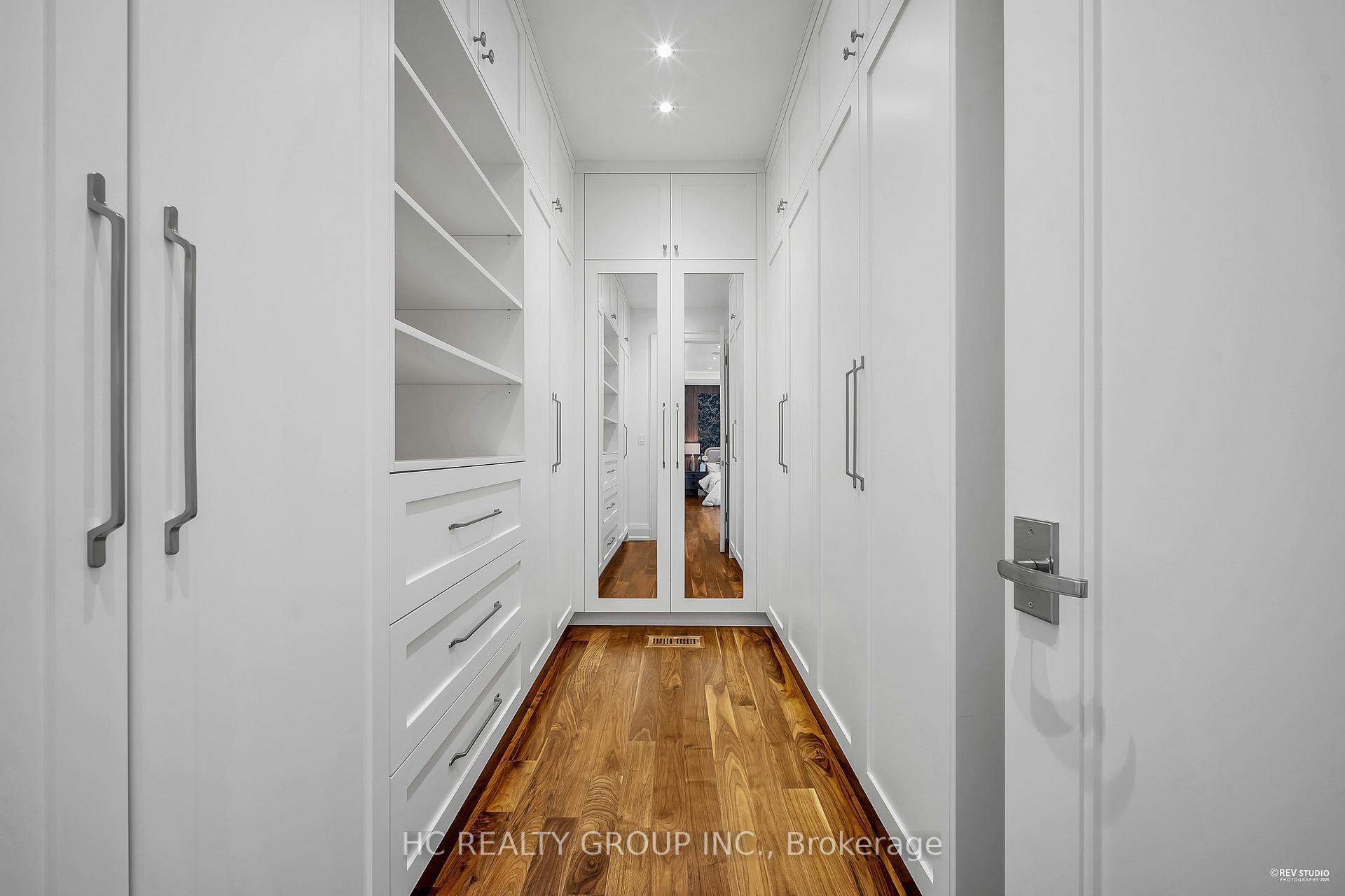 Photo 29 of 92 Glen Rush Boulevard, Toronto, Bedford Park-Nortown — HOMEH