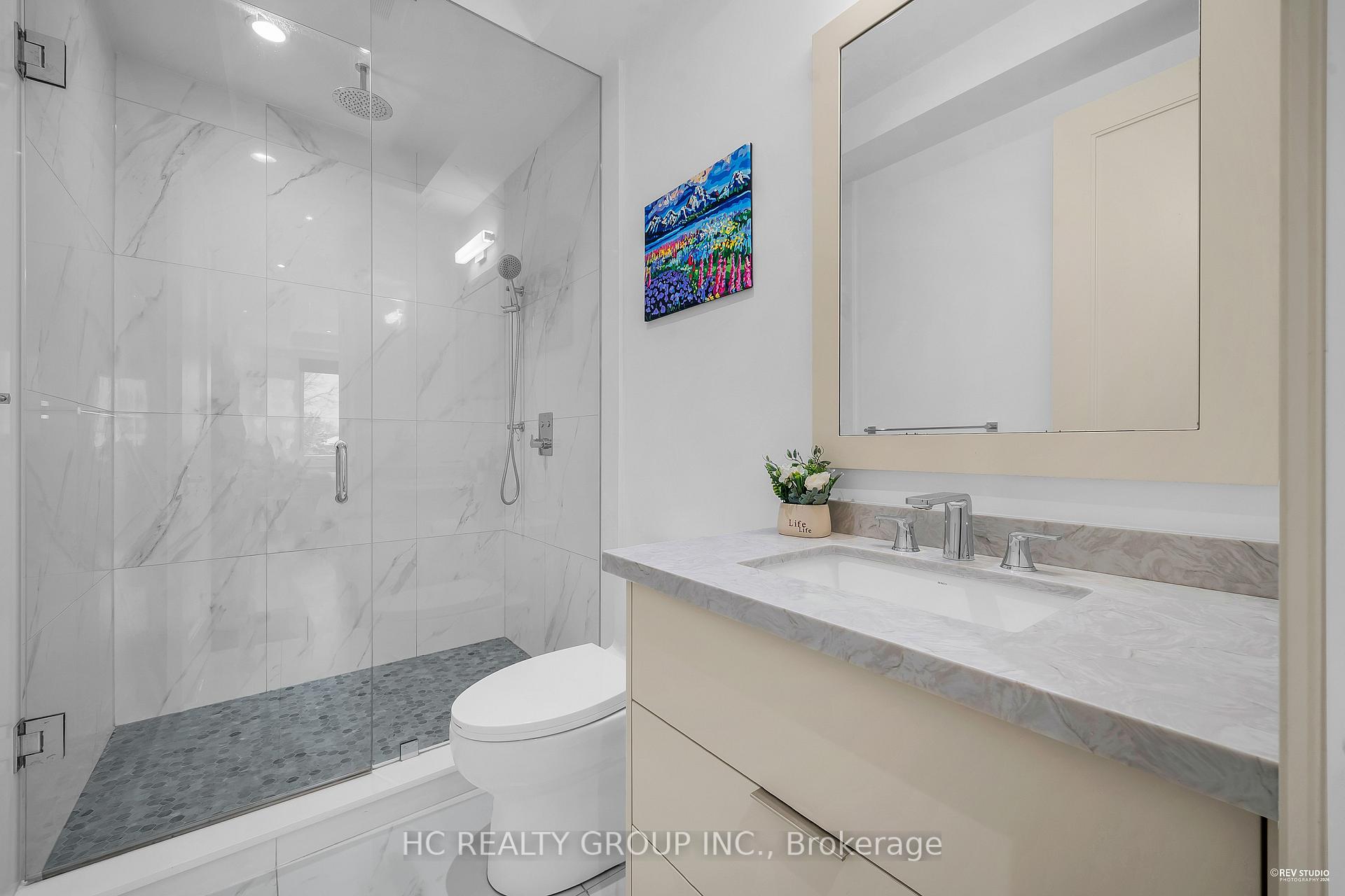 Photo 33 of 92 Glen Rush Boulevard, Toronto, Bedford Park-Nortown — HOMEH
