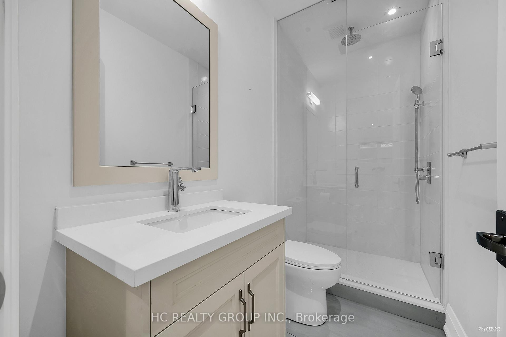 Photo 47 of 92 Glen Rush Boulevard, Toronto, Bedford Park-Nortown — HOMEH