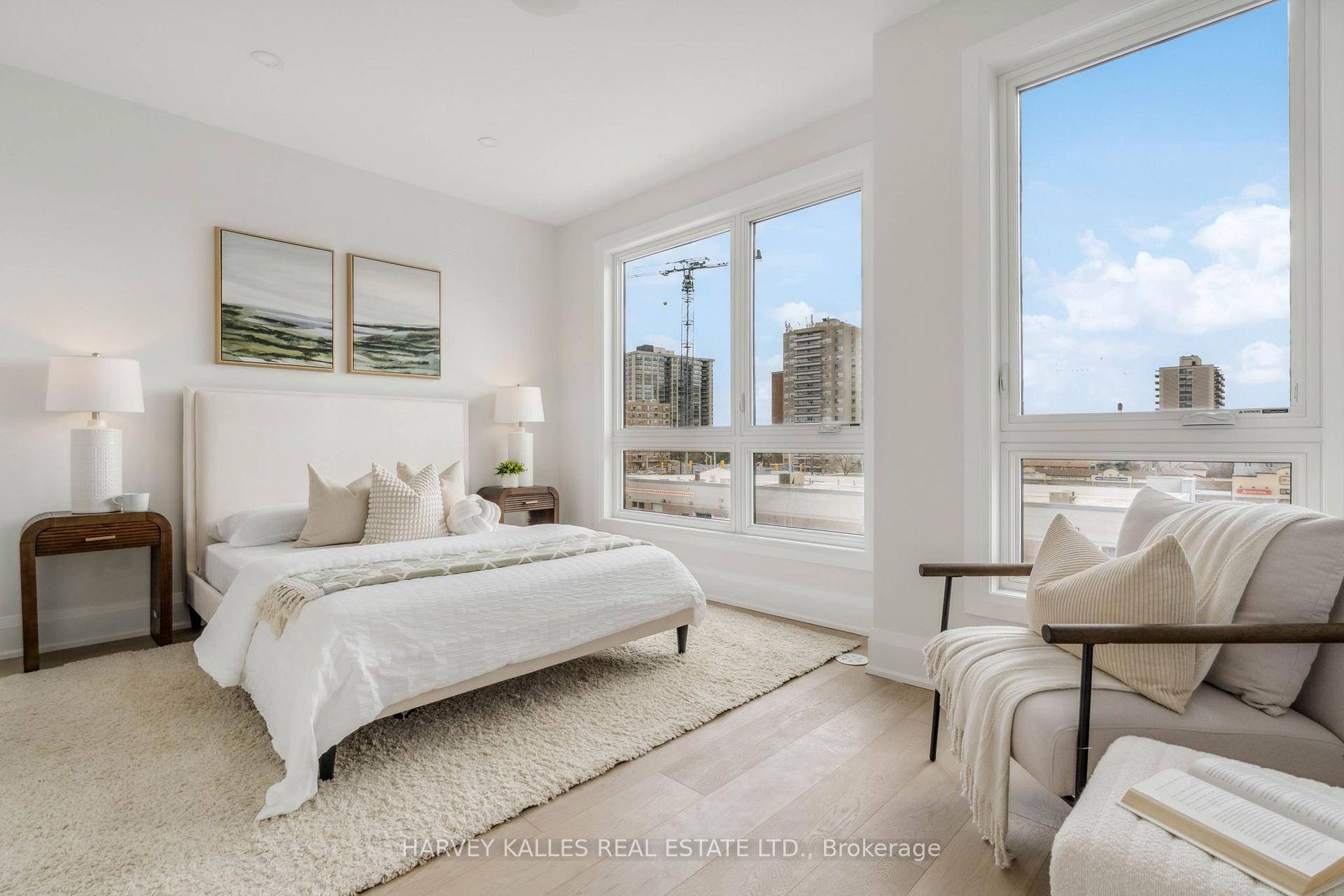 Photo 22 of Unit 3, 138 East Street, Oakville, Bronte — HOMEH