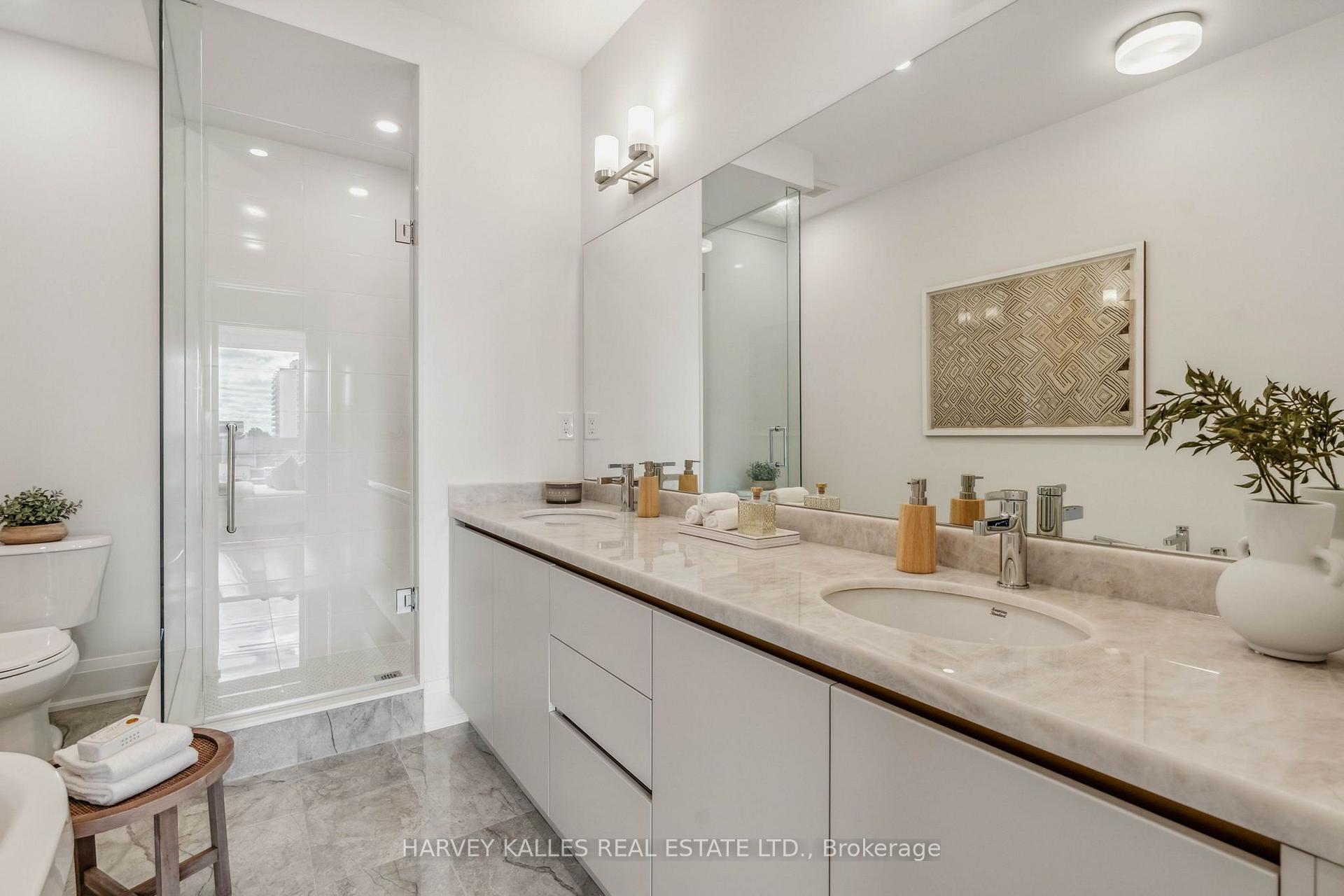 Photo 26 of Unit 3, 138 East Street, Oakville, Bronte — HOMEH