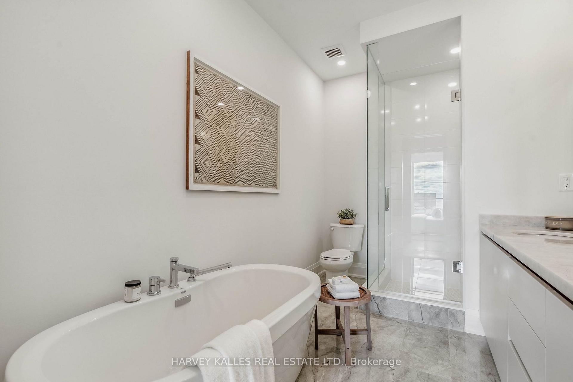 Photo 28 of Unit 3, 138 East Street, Oakville, Bronte — HOMEH