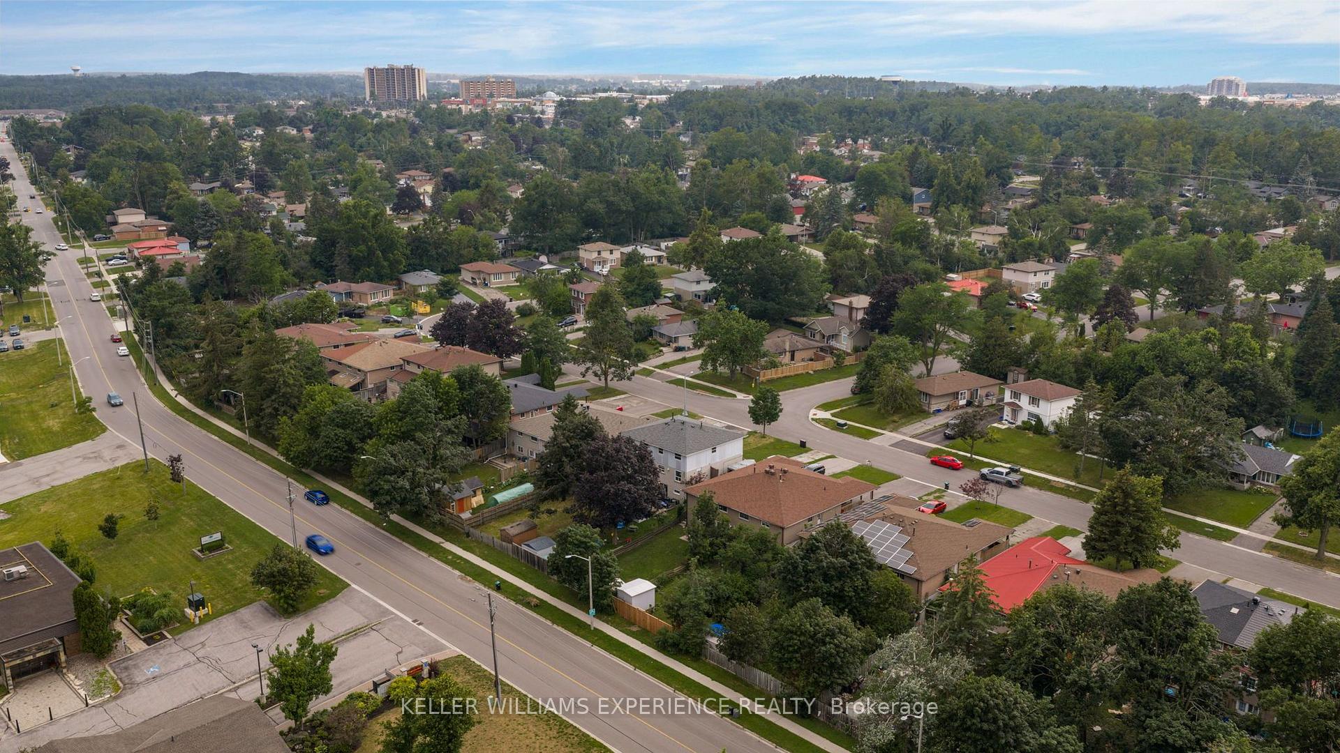 Photo 25 of Unit Upper, 49 Daphne Crescent, Barrie, Cundles East — HOMEH