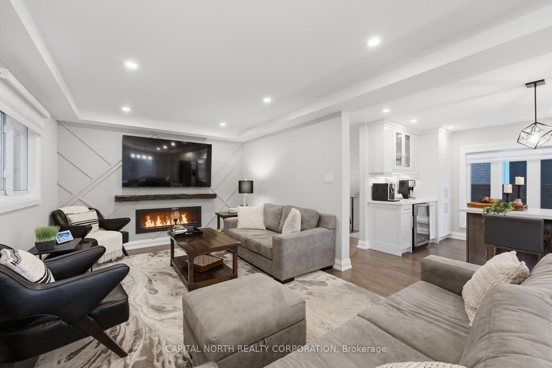 Photo 13 of 112 Jackman Crescent, Vaughan, West Woodbridge — HOMEH