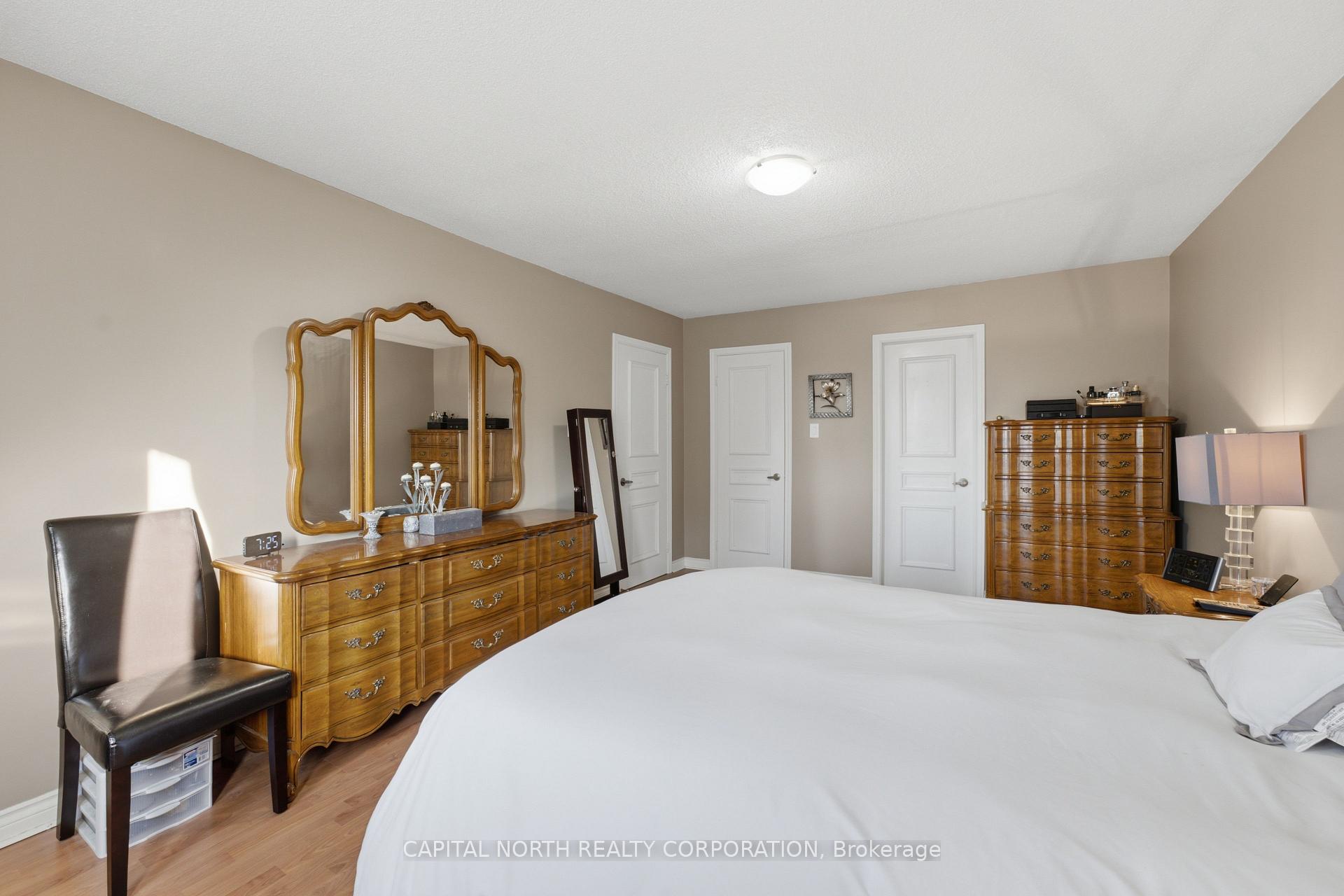 Photo 23 of 112 Jackman Crescent, Vaughan, West Woodbridge — HOMEH