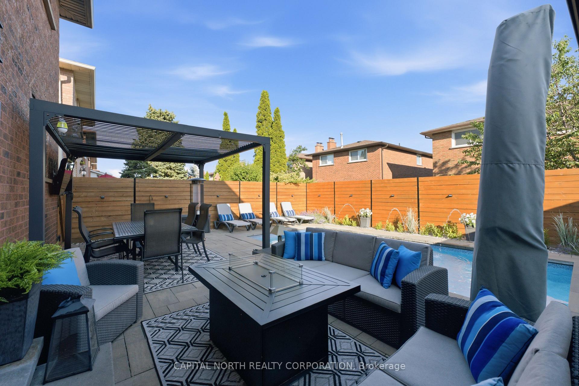 Photo 38 of 112 Jackman Crescent, Vaughan, West Woodbridge — HOMEH