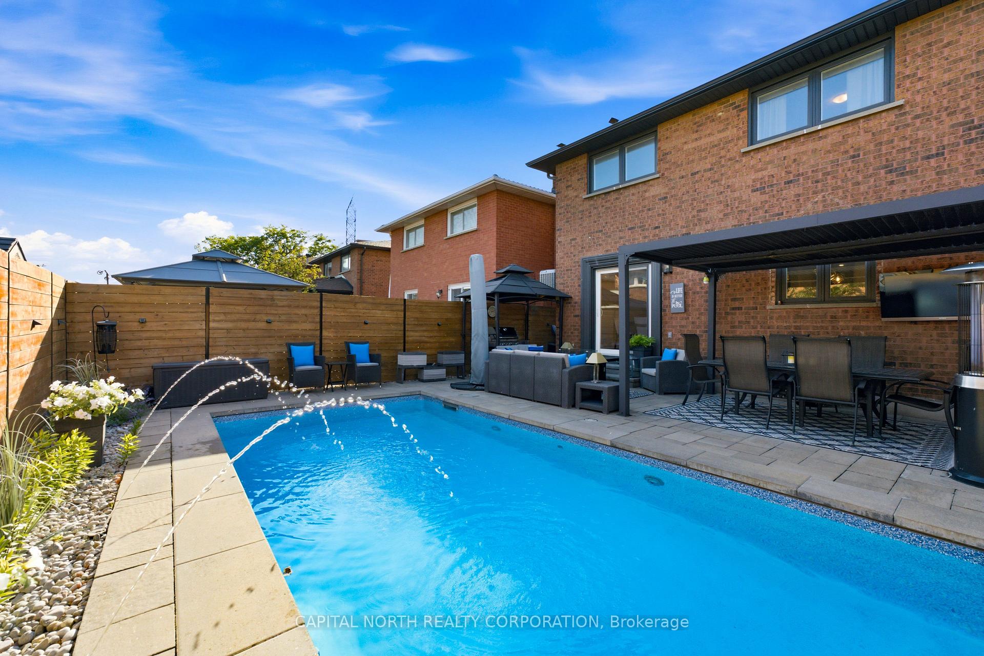 Photo 39 of 112 Jackman Crescent, Vaughan, West Woodbridge — HOMEH