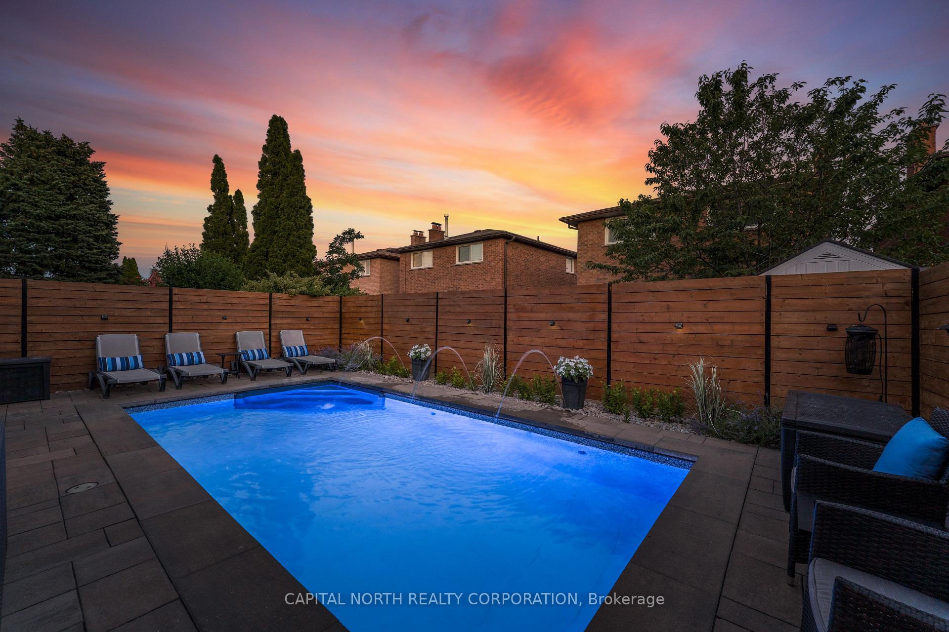 Photo 40 of 112 Jackman Crescent, Vaughan, West Woodbridge — HOMEH