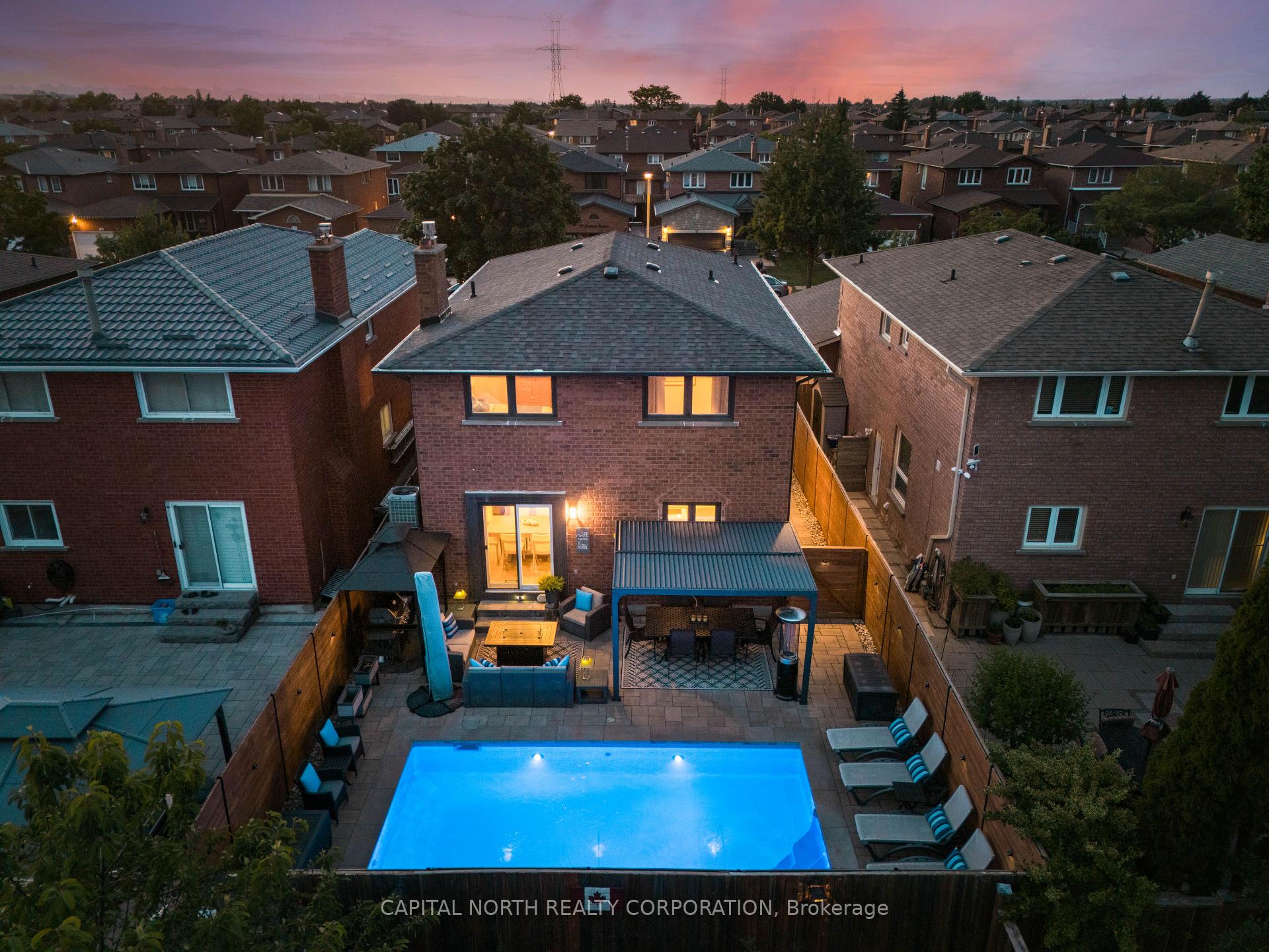 Photo 42 of 112 Jackman Crescent, Vaughan, West Woodbridge — HOMEH