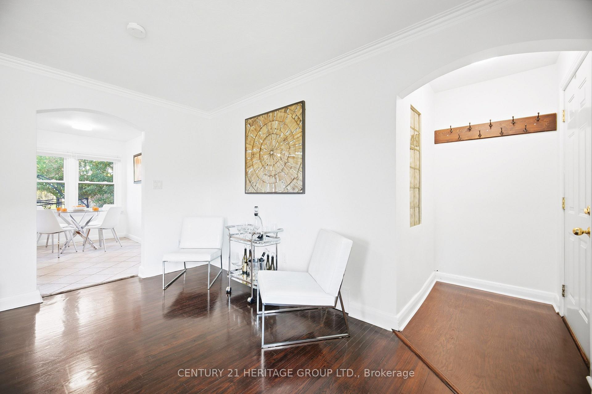 Photo 9 of 29 George Street, Richmond Hill, Oak Ridges — HOMEH