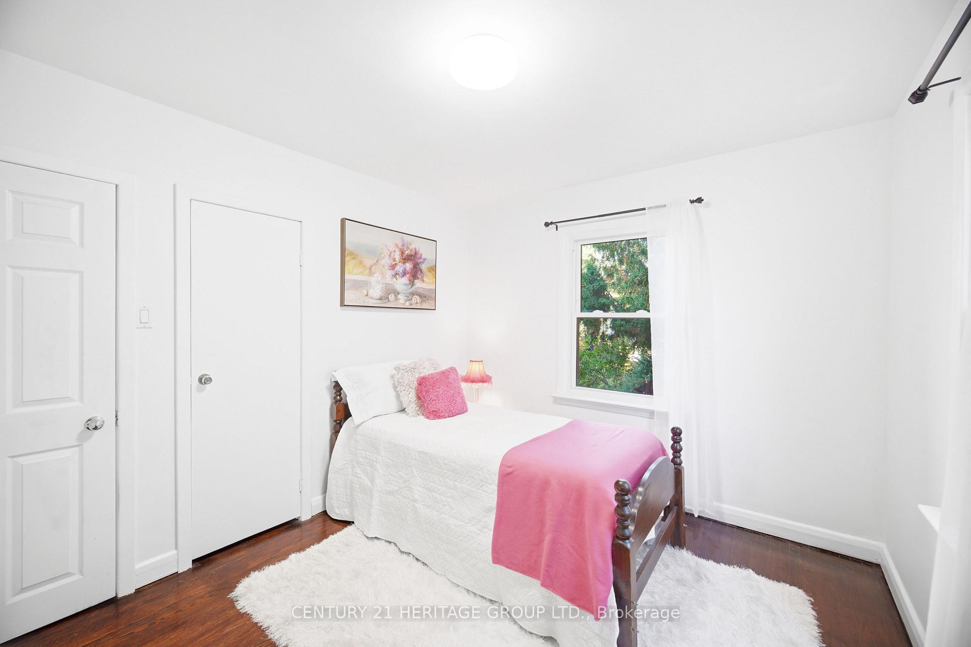 Photo 16 of 29 George Street, Richmond Hill, Oak Ridges — HOMEH