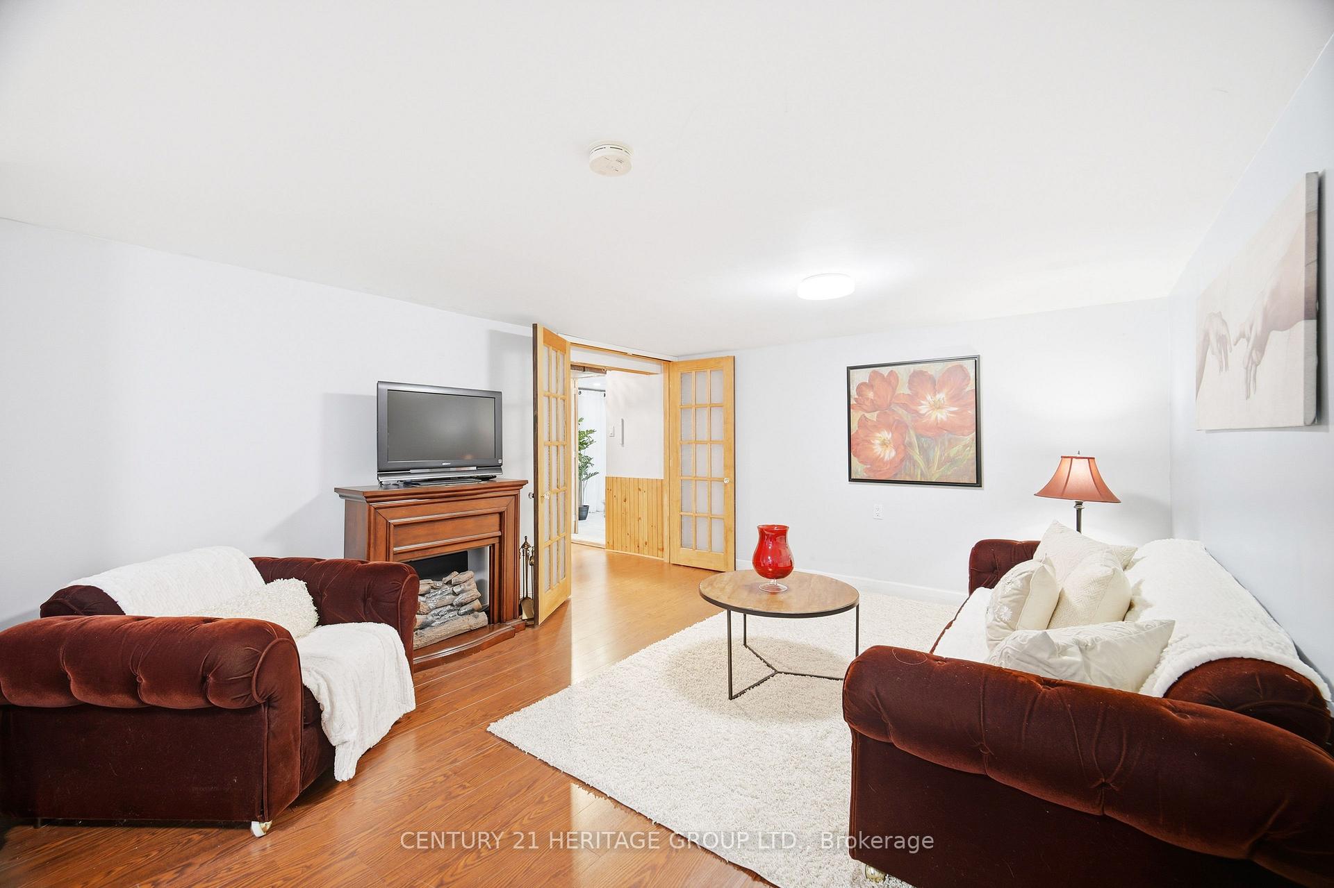 Photo 26 of 29 George Street, Richmond Hill, Oak Ridges — HOMEH