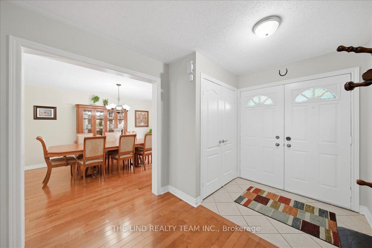 Photo 5 of 103 Allenvale Drive, Aurora, Aurora Highlands — HOMEH
