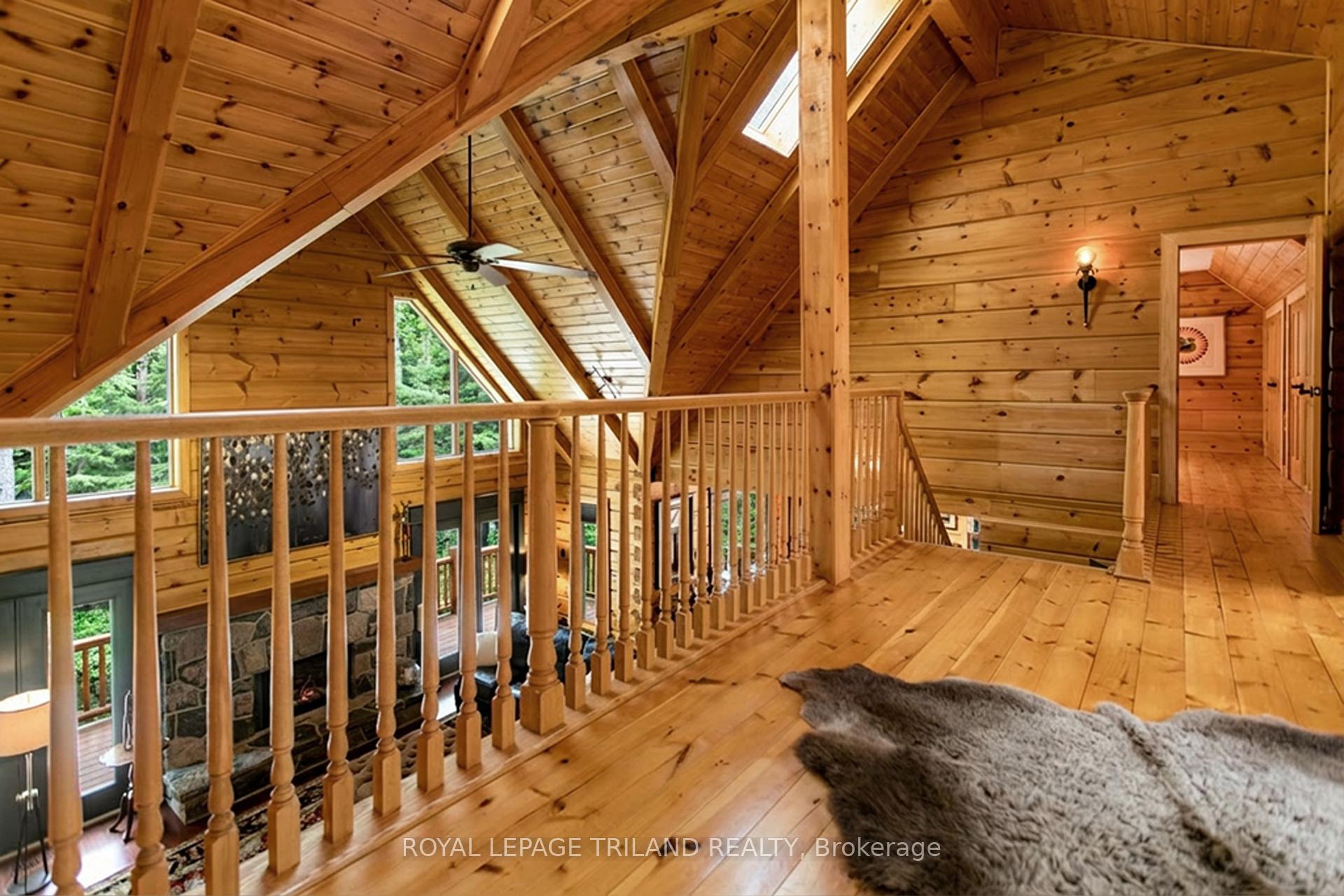 Photo 21 of 2056 Mockingbird Street, Strathroy-Caradoc, Mount Brydges — HOMEH