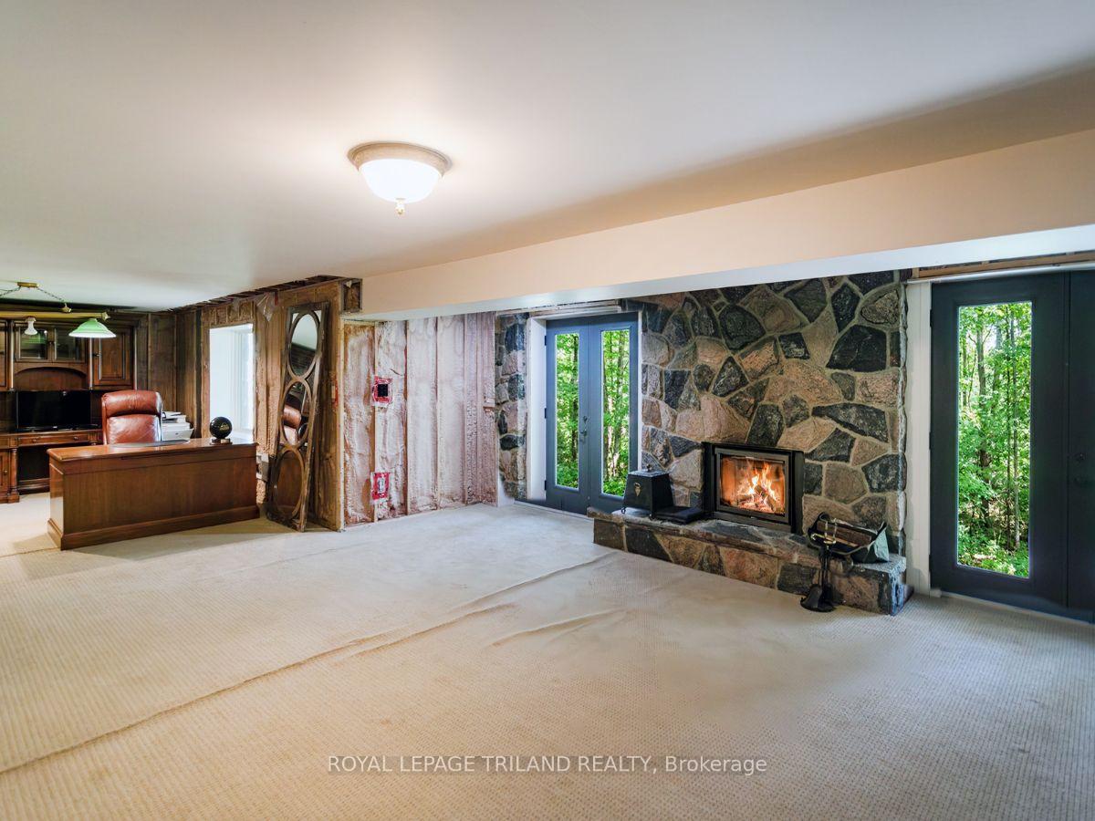 Photo 26 of 2056 Mockingbird Street, Strathroy-Caradoc, Mount Brydges — HOMEH