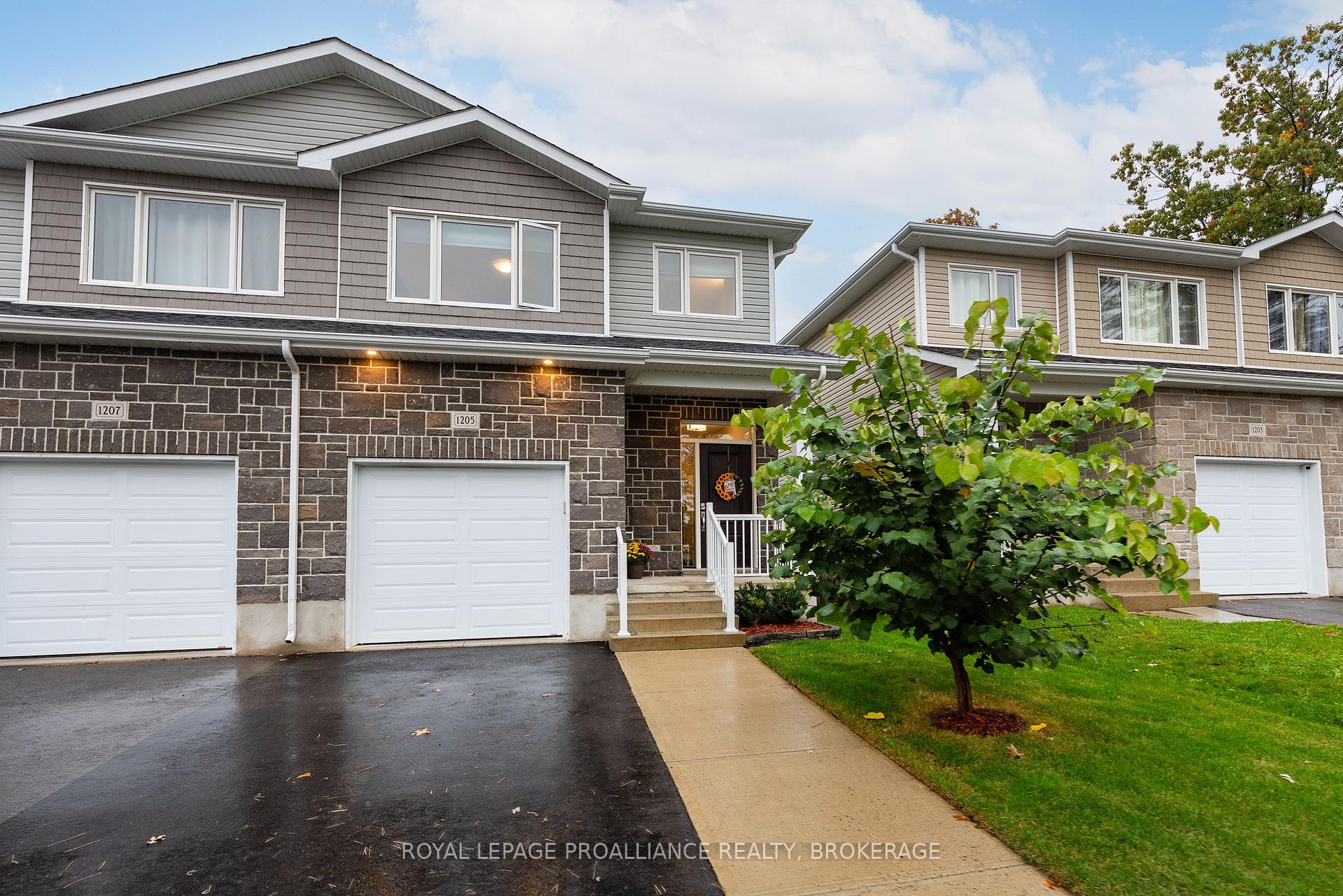 Photo of 1205 Max Crescent