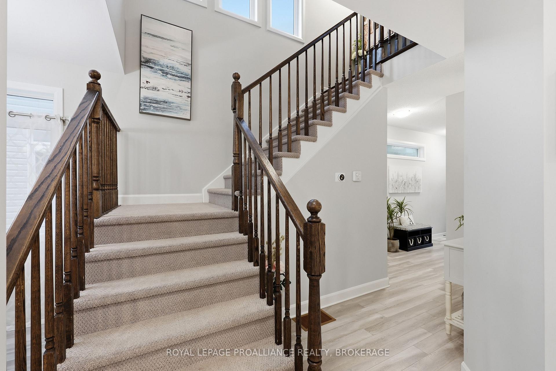 Photo 12 of 1205 Max Crescent, Kingston, City Northwest — HOMEH