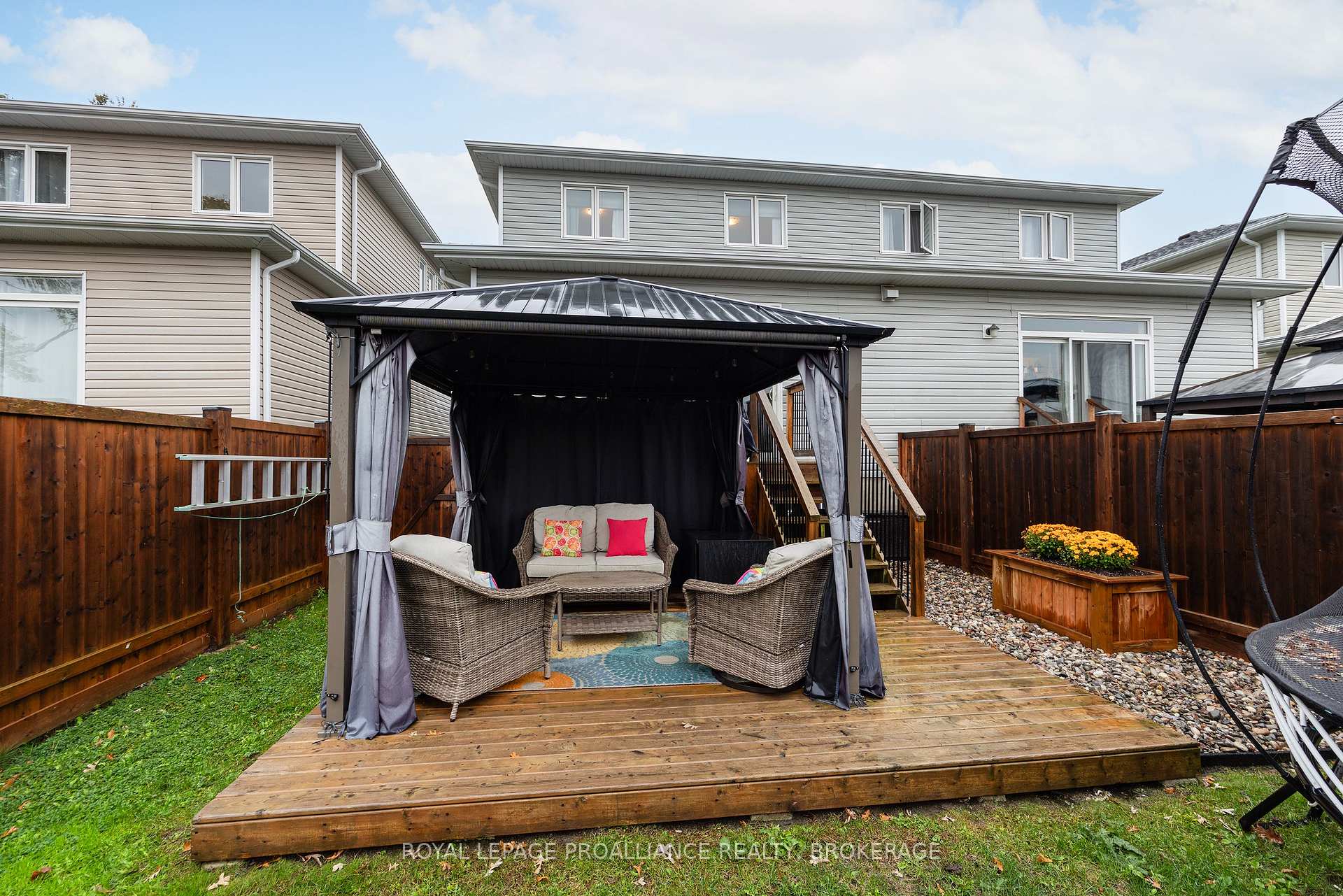 Photo 43 of 1205 Max Crescent, Kingston, City Northwest — HOMEH
