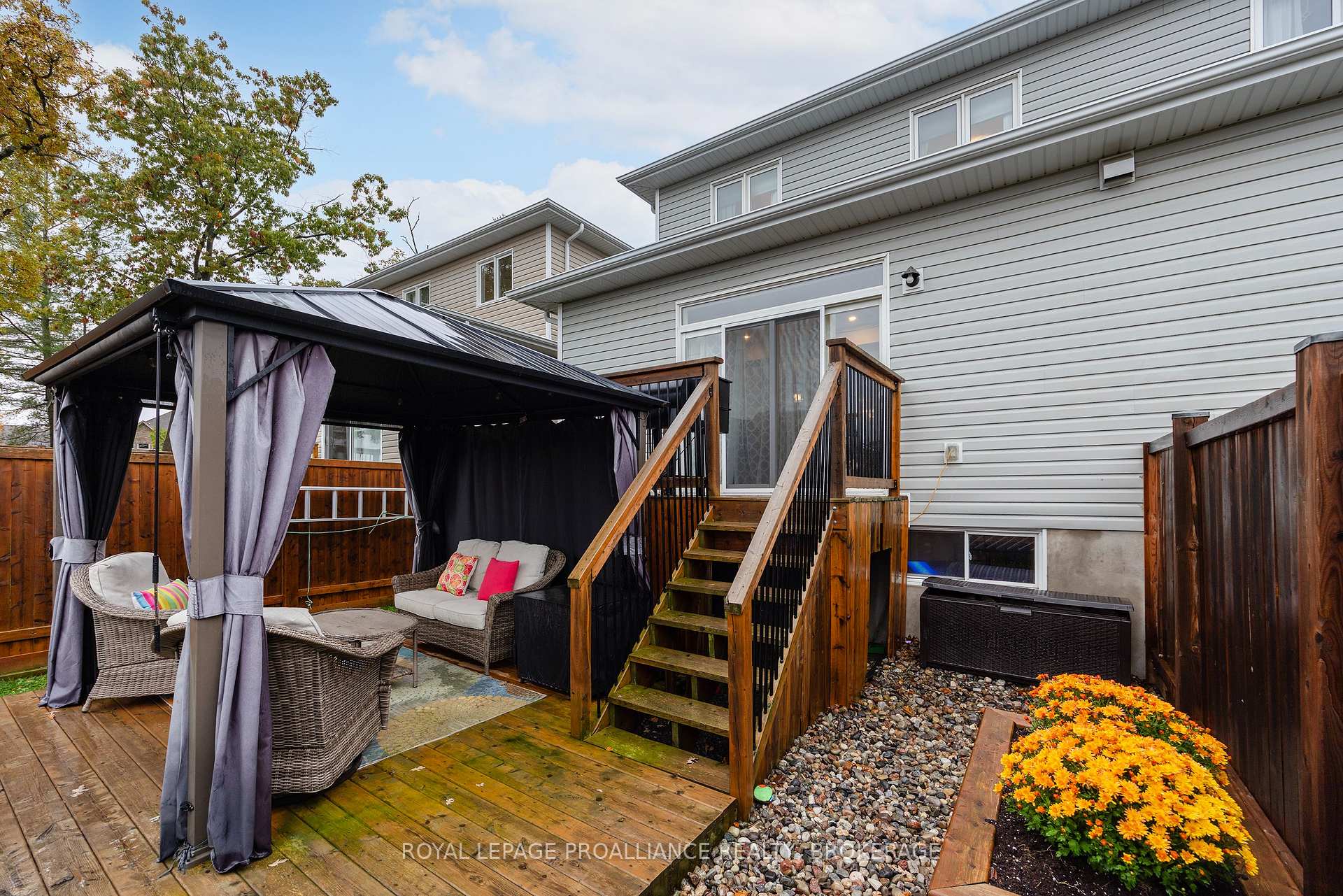 Photo 44 of 1205 Max Crescent, Kingston, City Northwest — HOMEH