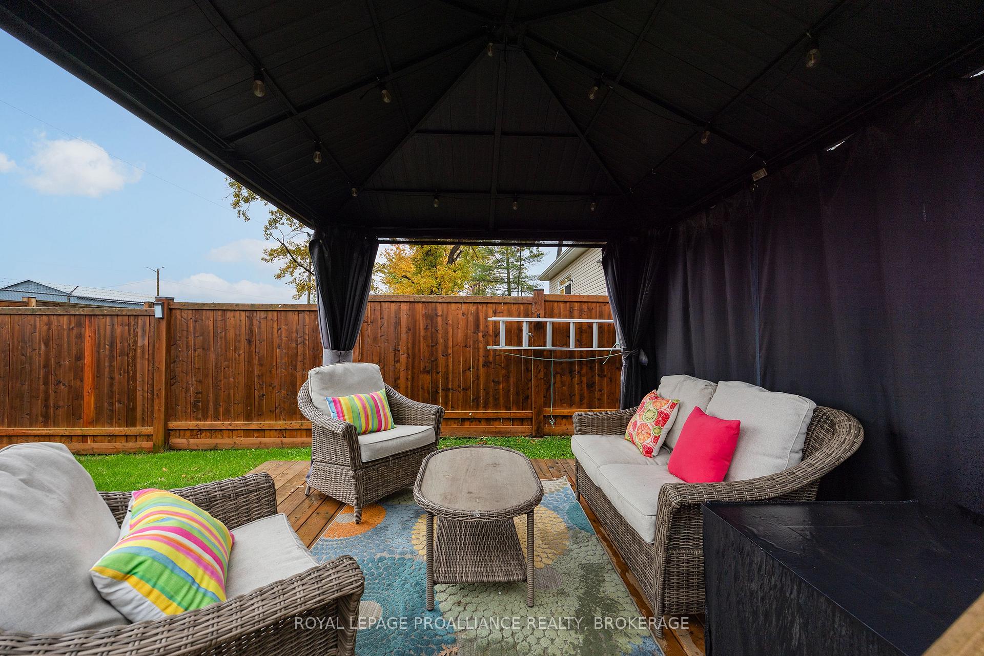 Photo 45 of 1205 Max Crescent, Kingston, City Northwest — HOMEH