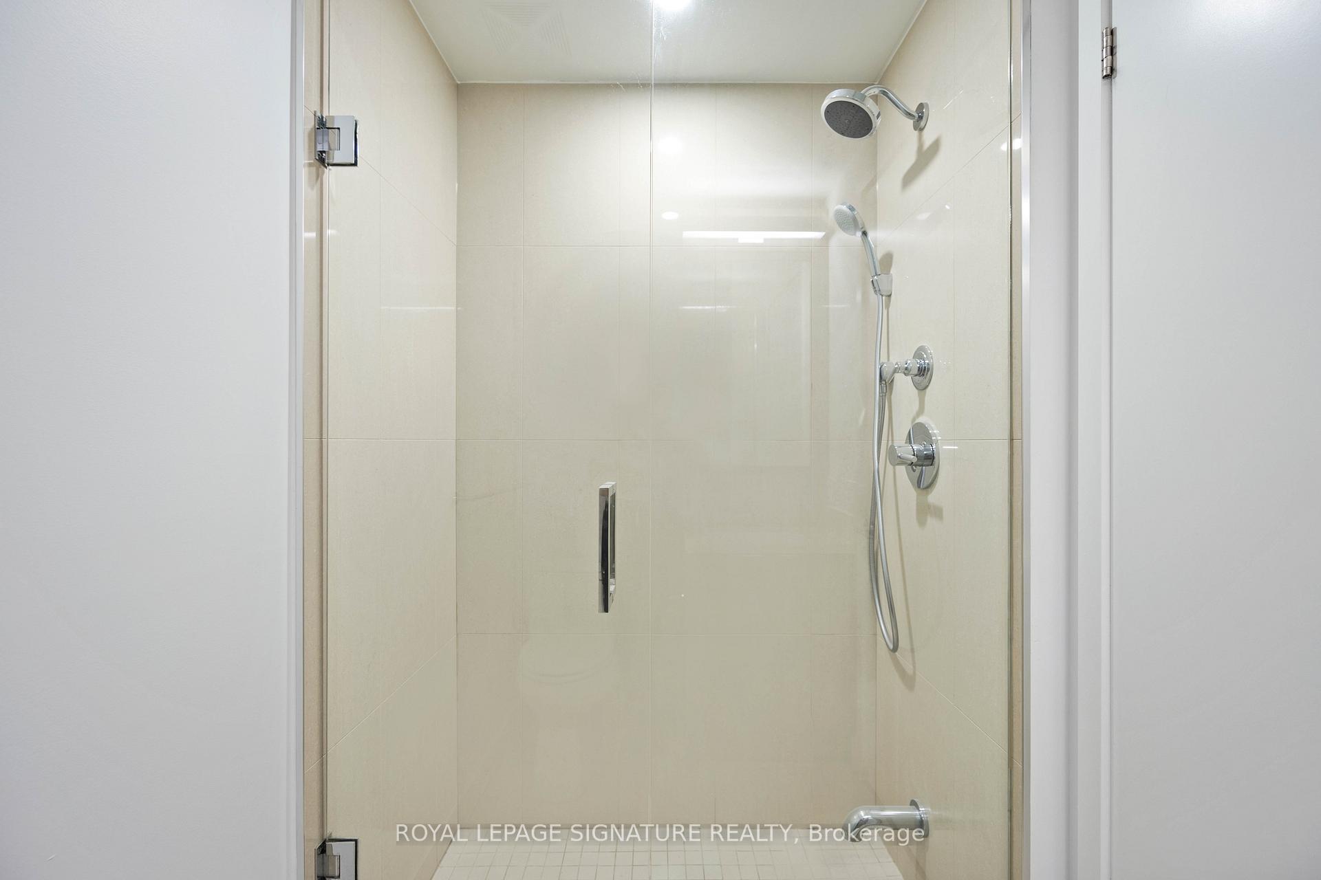 Photo 18 of Unit 2212, 115 Blue Jays Way, Toronto, Waterfront Communities — HOMEH