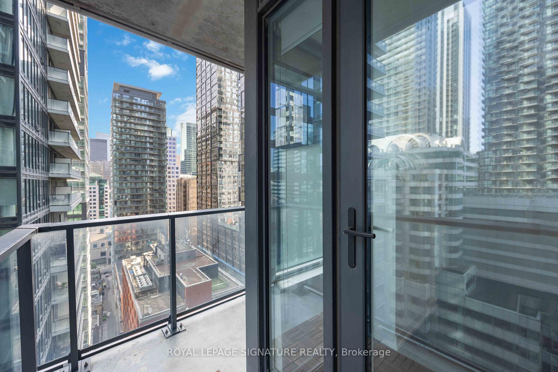 Photo 20 of Unit 2212, 115 Blue Jays Way, Toronto, Waterfront Communities — HOMEH