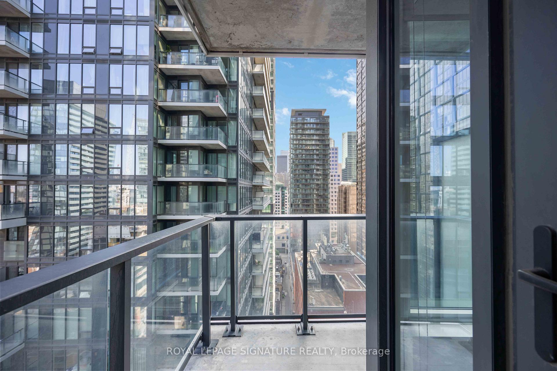 Photo 21 of Unit 2212, 115 Blue Jays Way, Toronto, Waterfront Communities — HOMEH