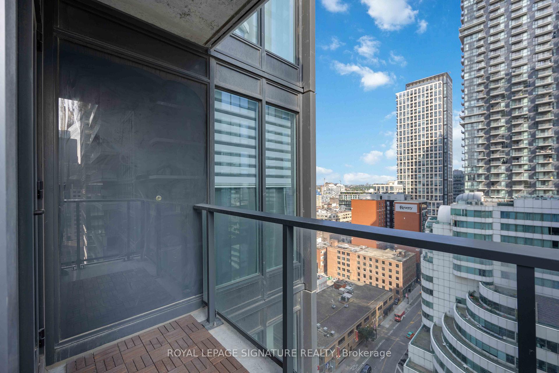 Photo 24 of Unit 2212, 115 Blue Jays Way, Toronto, Waterfront Communities — HOMEH