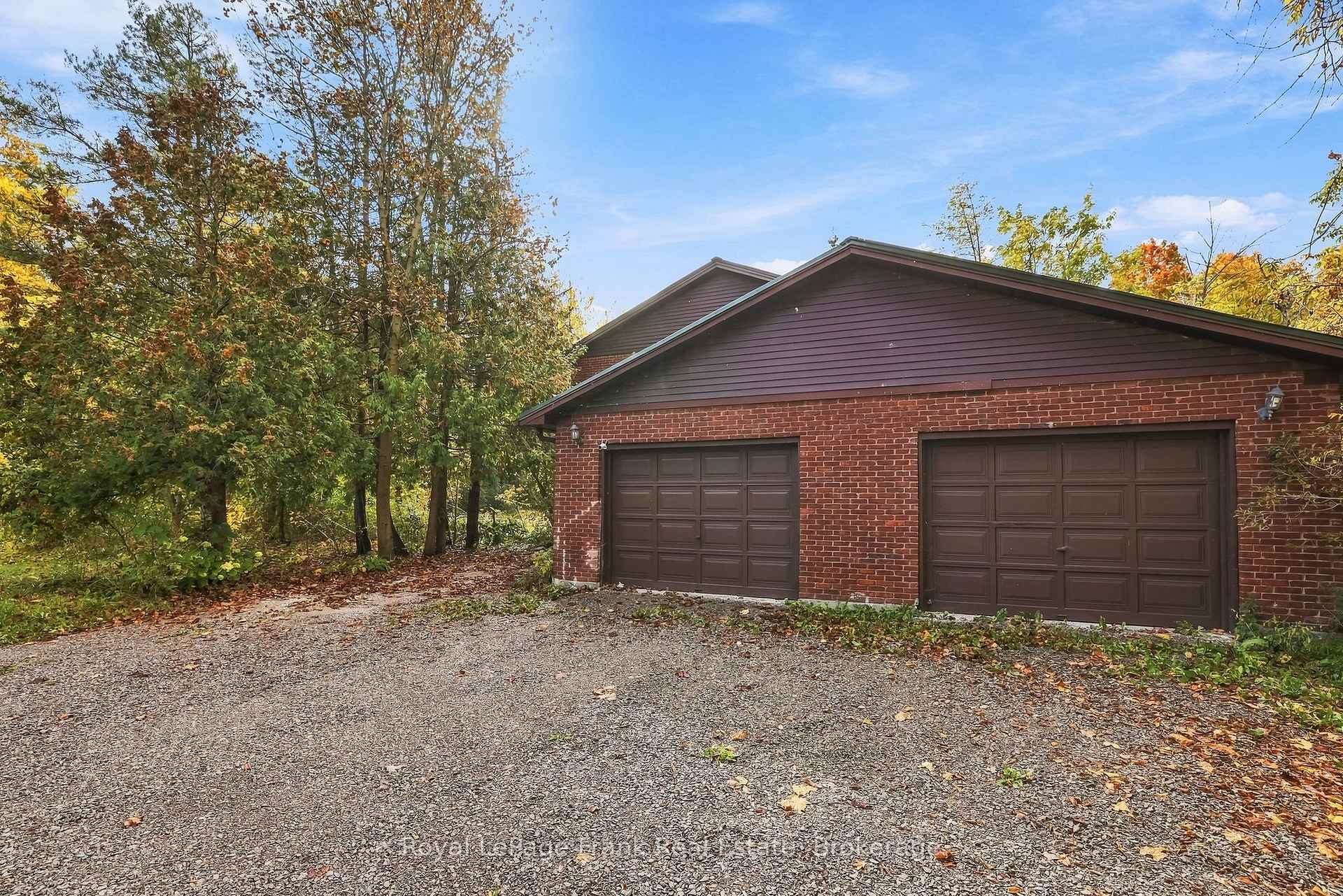 Photo 5 of 120 Aldred Drive, Scugog, Rural Scugog — HOMEH
