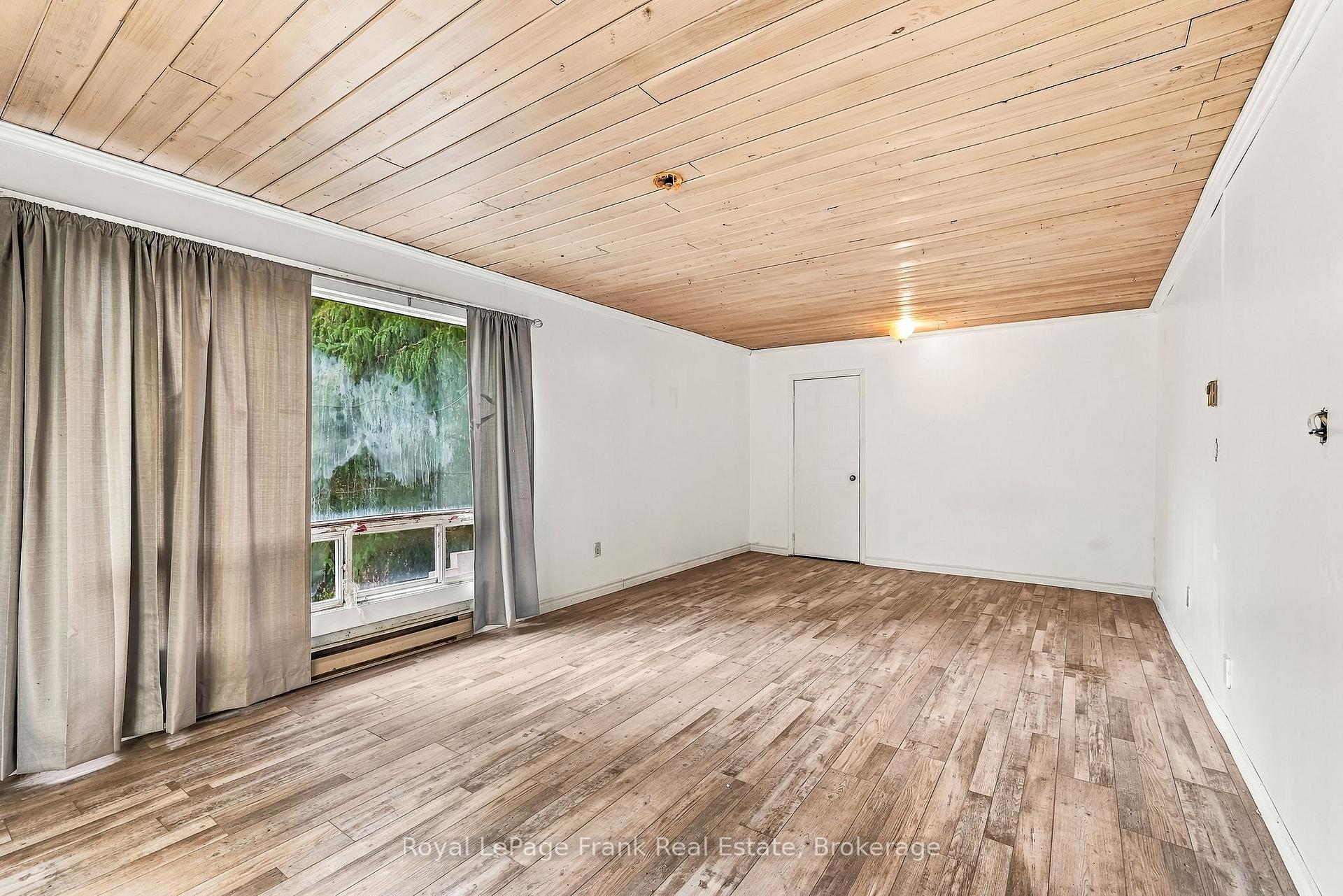 Photo 18 of 120 Aldred Drive, Scugog, Rural Scugog — HOMEH