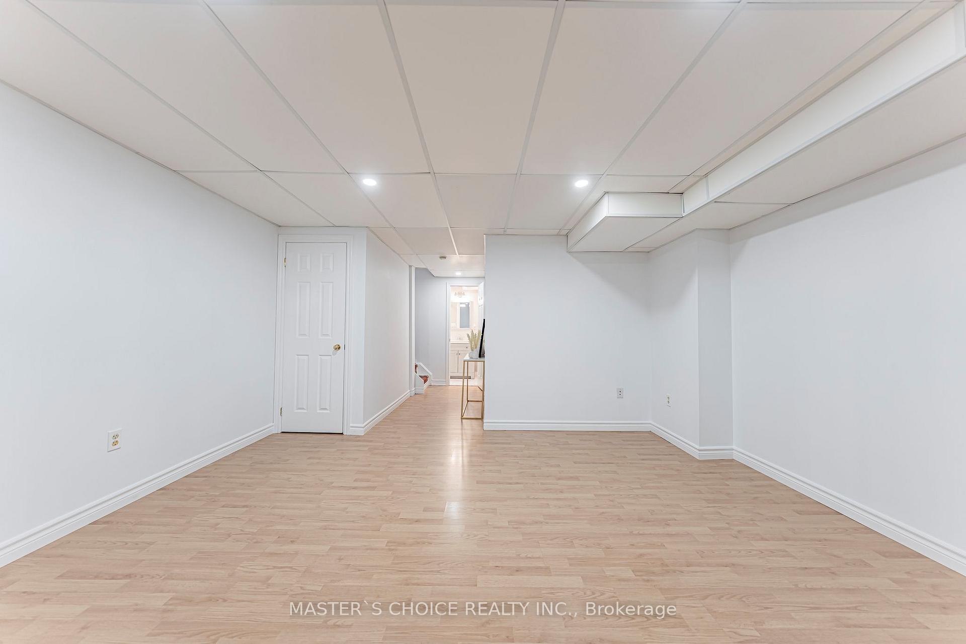 Photo 37 of 5557 Cortina Crescent, Mississauga, Hurontario — HOMEH