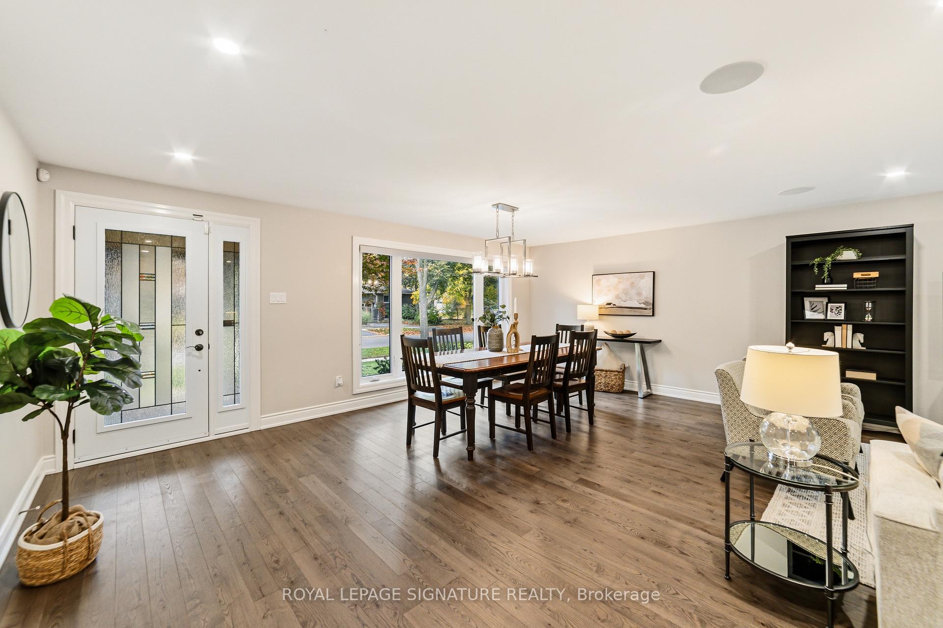 Photo 6 of 168 Arichat Road, Oakville, Ford — HOMEH