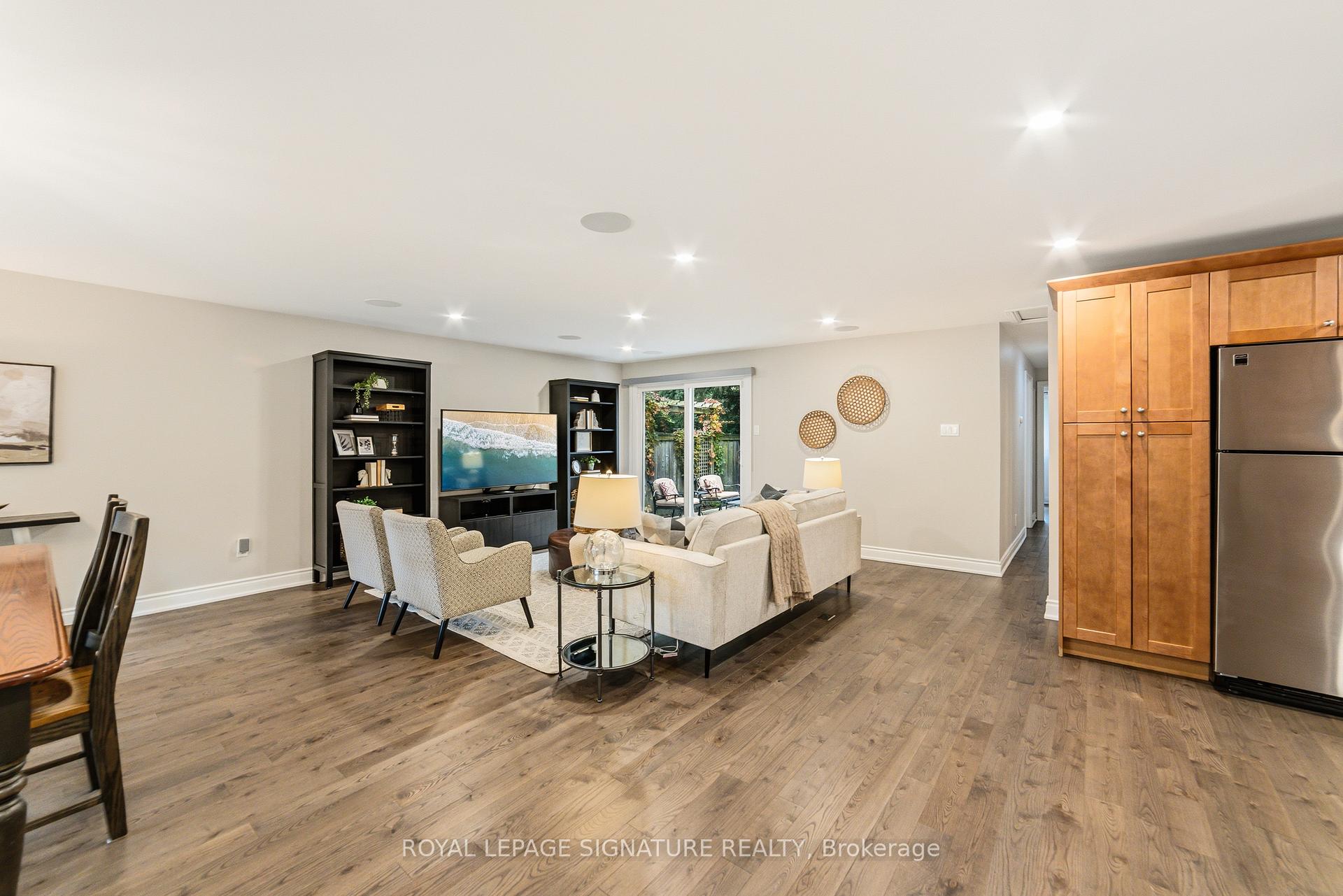 Photo 8 of 168 Arichat Road, Oakville, Ford — HOMEH