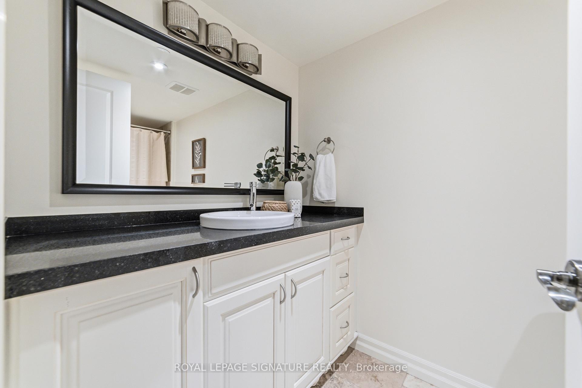 Photo 28 of 168 Arichat Road, Oakville, Ford — HOMEH