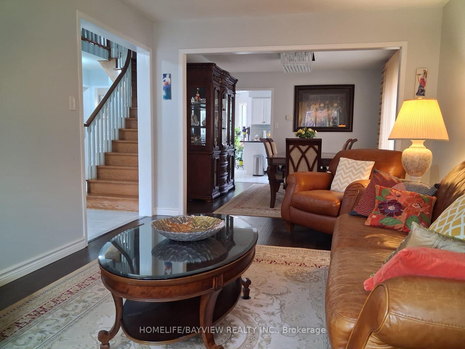 Photo 5 of 137 Widdifield Avenue, Newmarket, Armitage — HOMEH