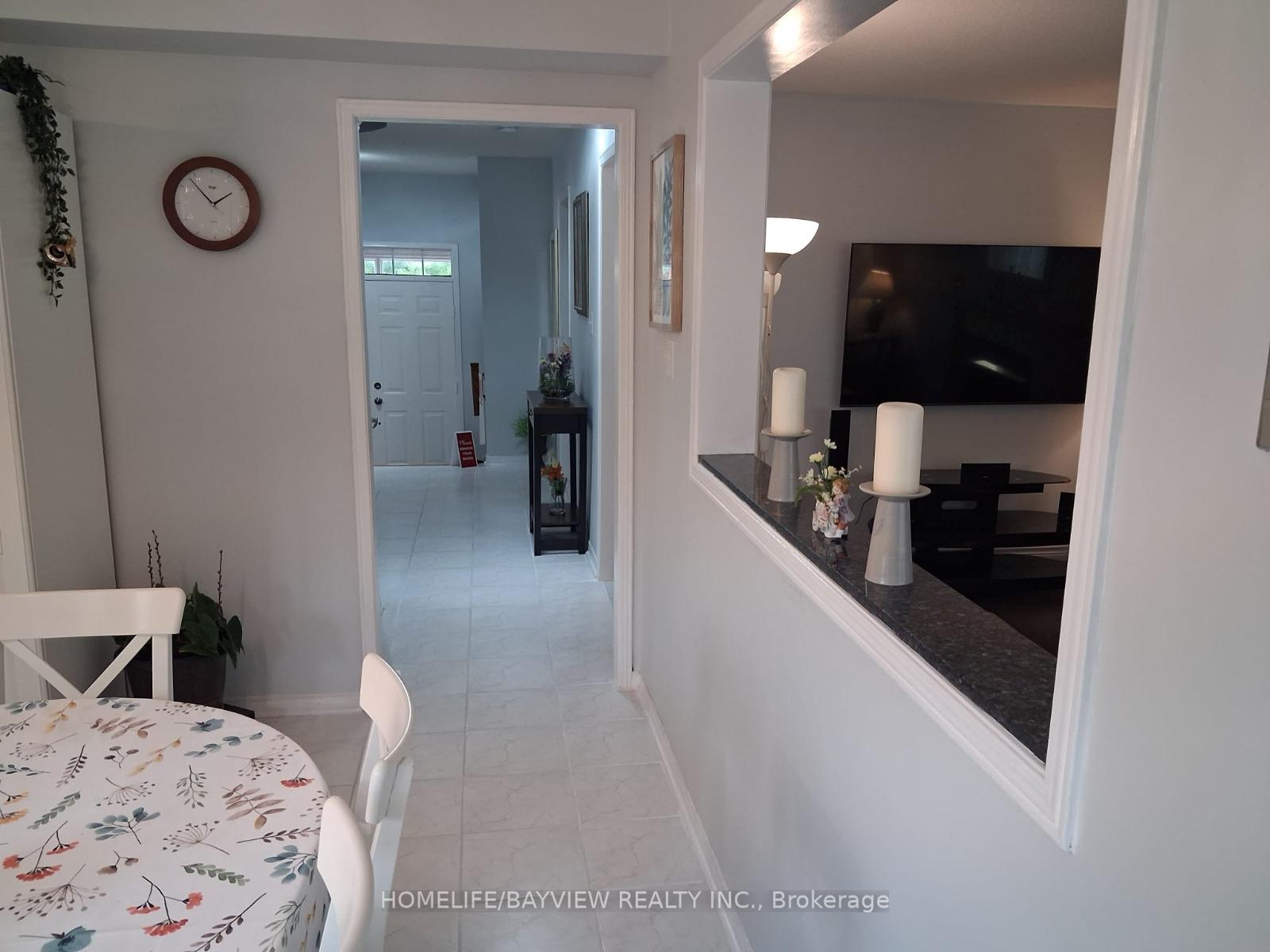 Photo 13 of 137 Widdifield Avenue, Newmarket, Armitage — HOMEH