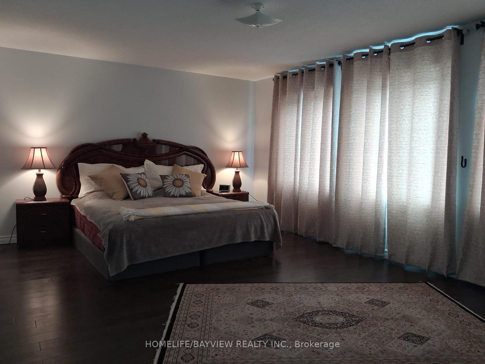 Photo 20 of 137 Widdifield Avenue, Newmarket, Armitage — HOMEH