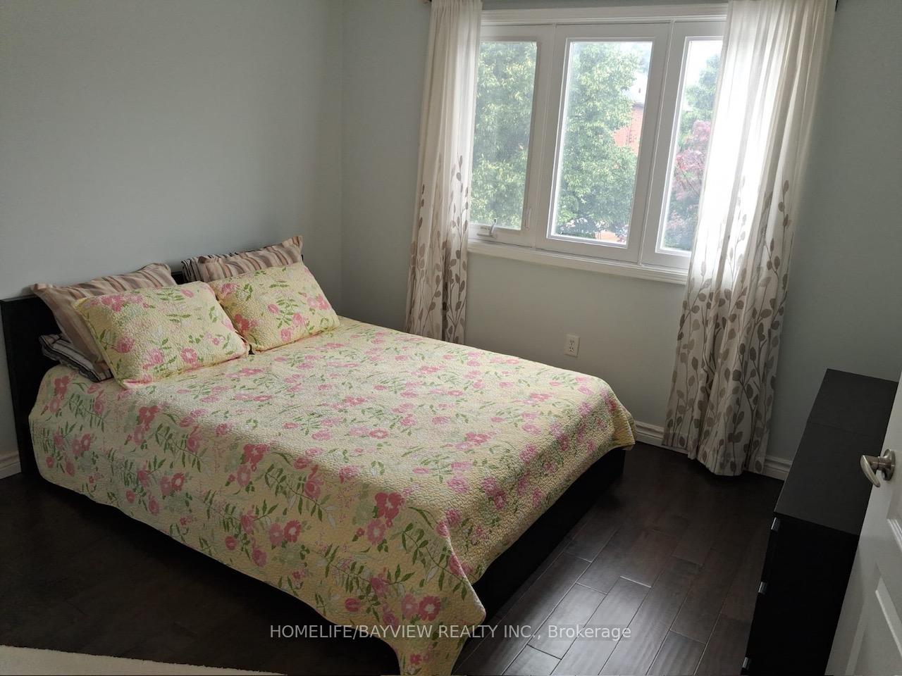 Photo 31 of 137 Widdifield Avenue, Newmarket, Armitage — HOMEH