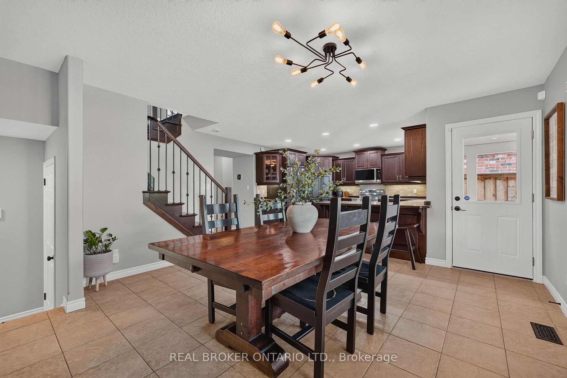 Photo 13 of 38 Roberta Street, Woolwich — HOMEH