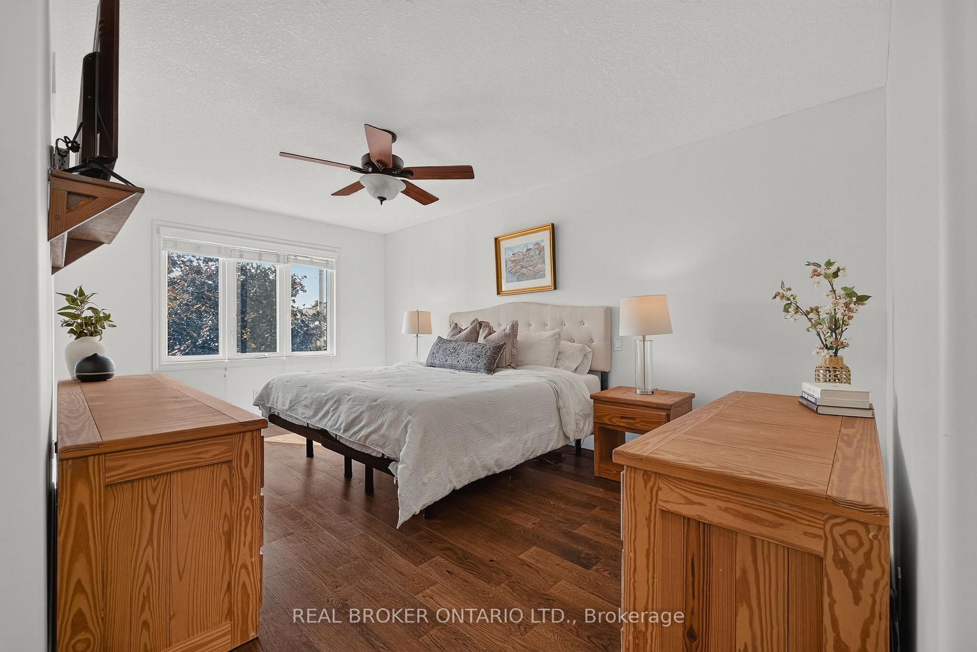 Photo 24 of 38 Roberta Street, Woolwich — HOMEH