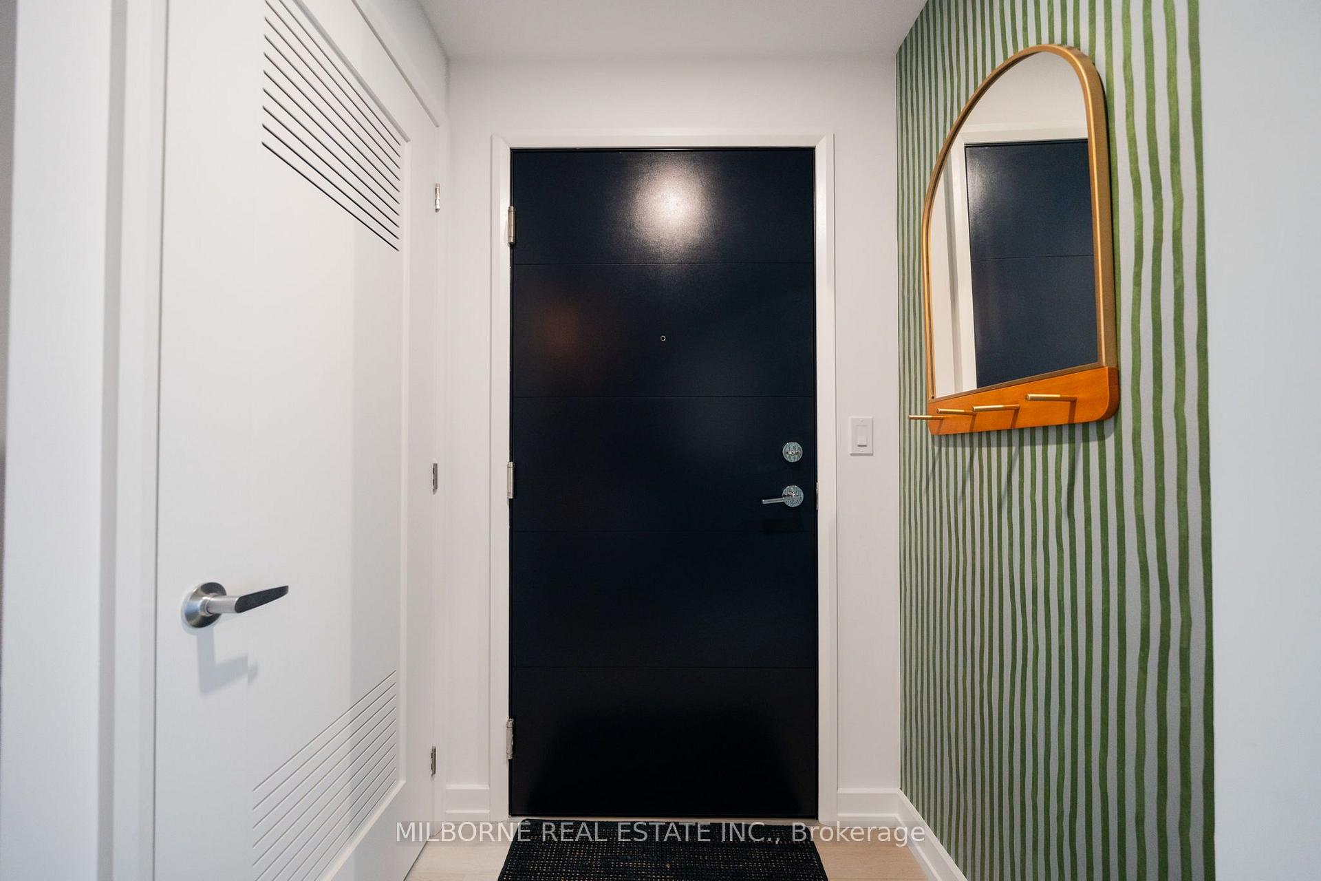 Photo of Unit 2207, 75 James Street S