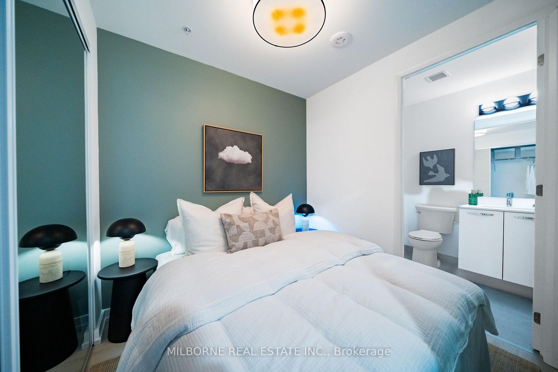 Photo 3 of Unit 2207, 75 James Street S, Hamilton, Corktown — HOMEH