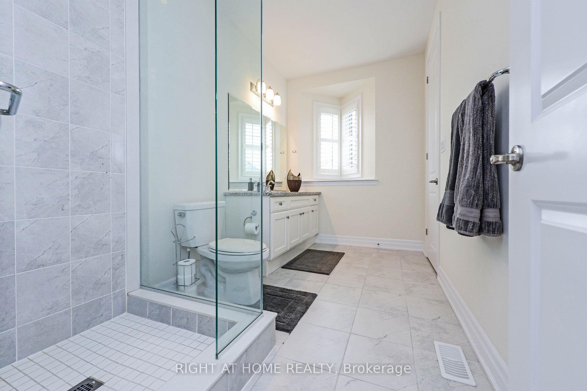 Photo 24 of 3286 Charles Biggar Drive, Oakville, Glenorchy — HOMEH